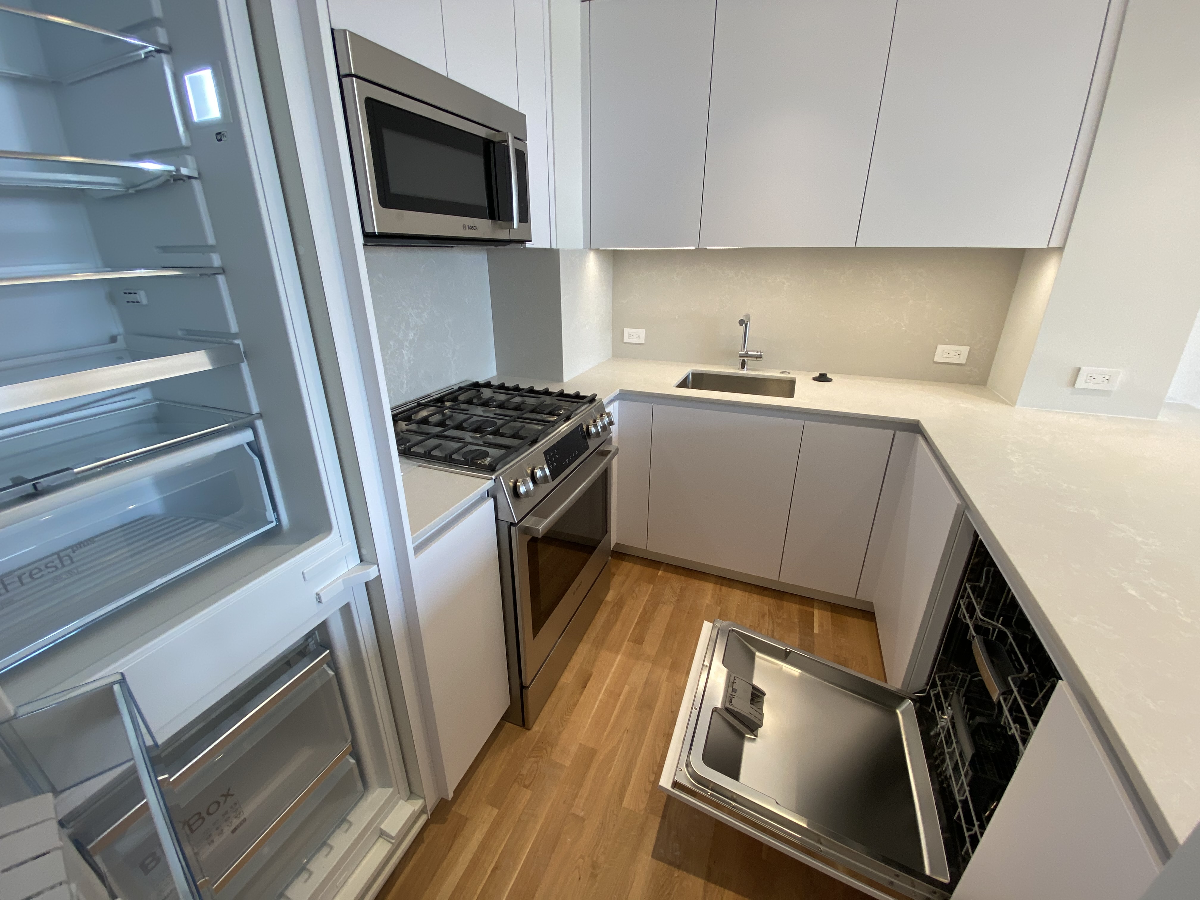 1410 Columbia Rd, South Boston