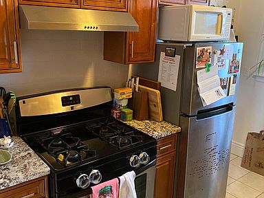 2 bed, 1 bath apartment for rent at 78 Kilsyth Rd Unit 4, Brighton — photo 4 of 11
