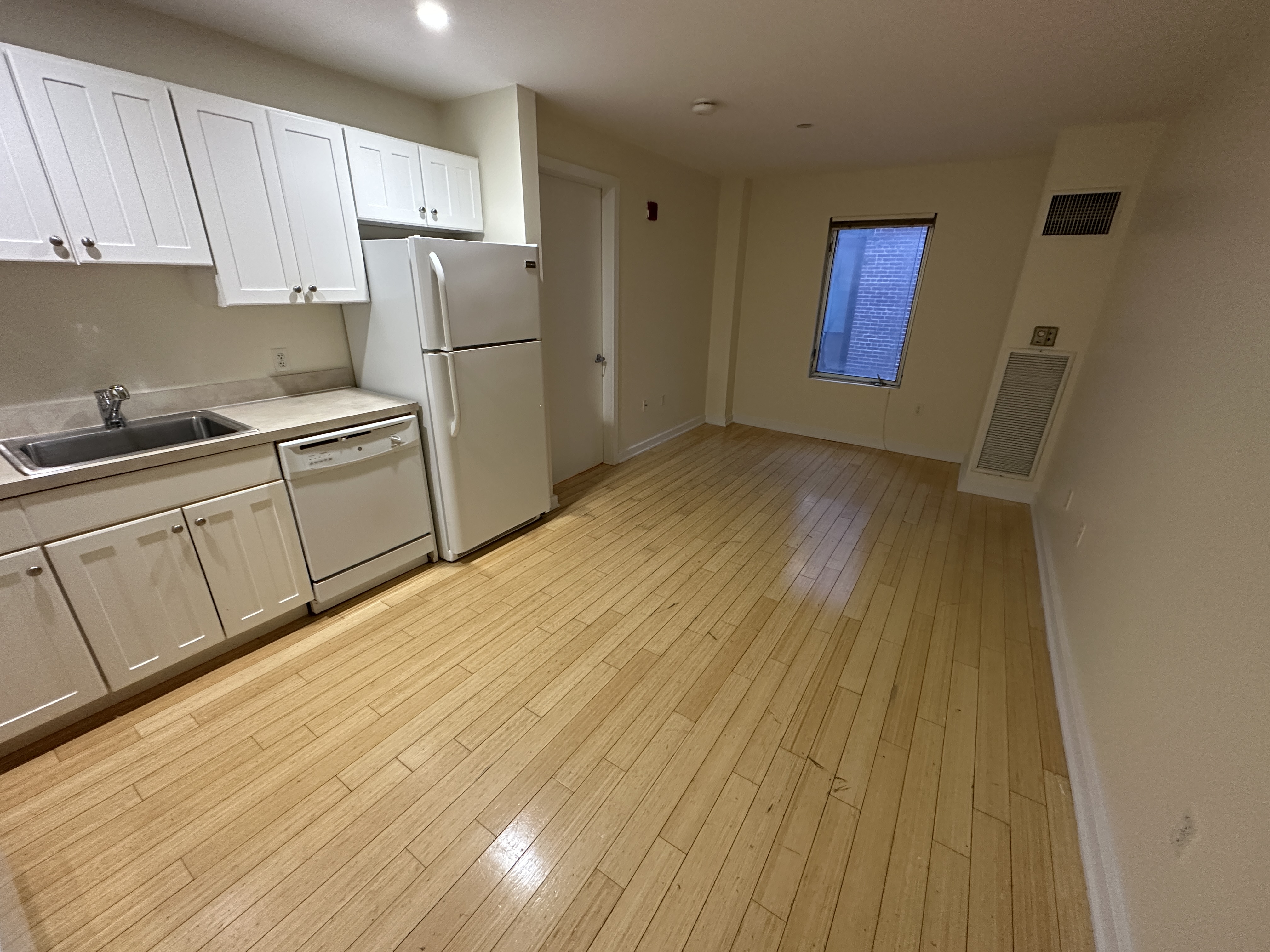 40 Boylston St, Downtown