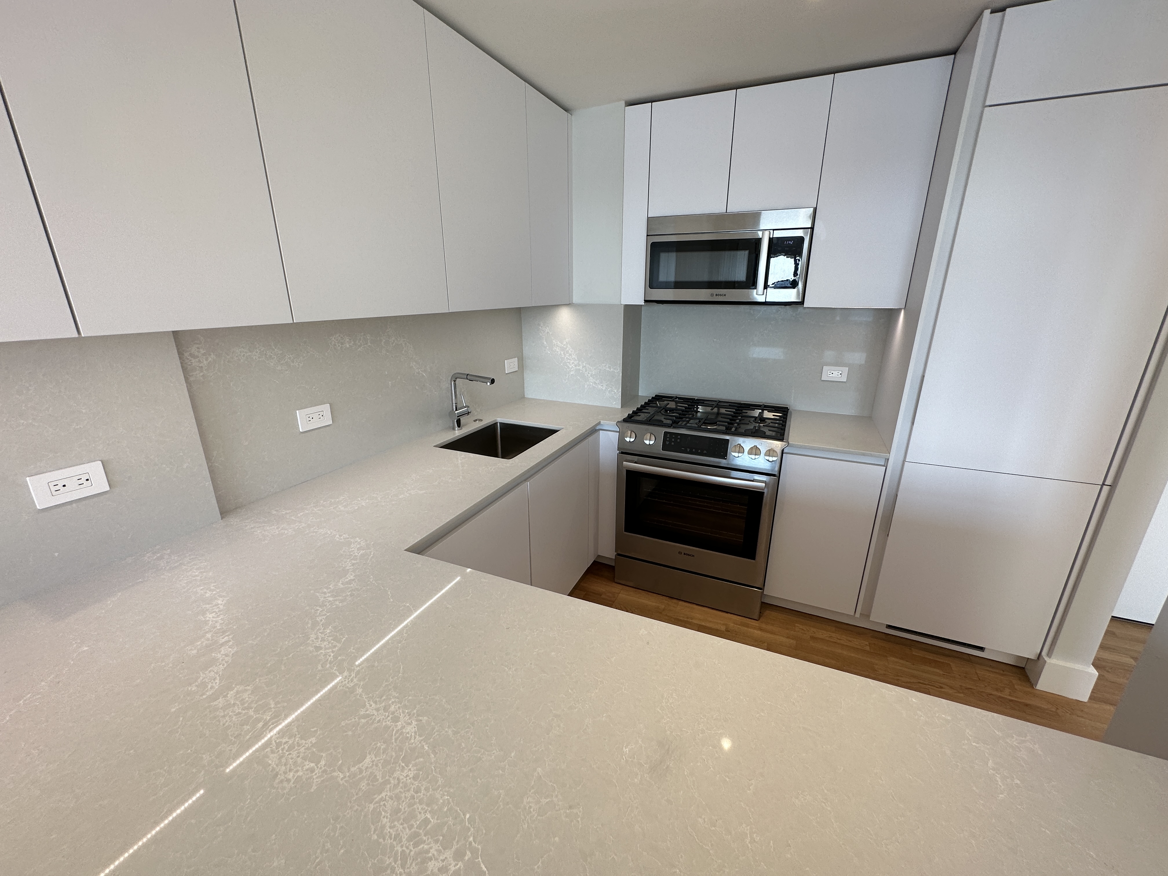 2 bed, 1 bath apartment for rent at 1410 Columbia Rd Unit 17F, South Boston — photo 6 of 42