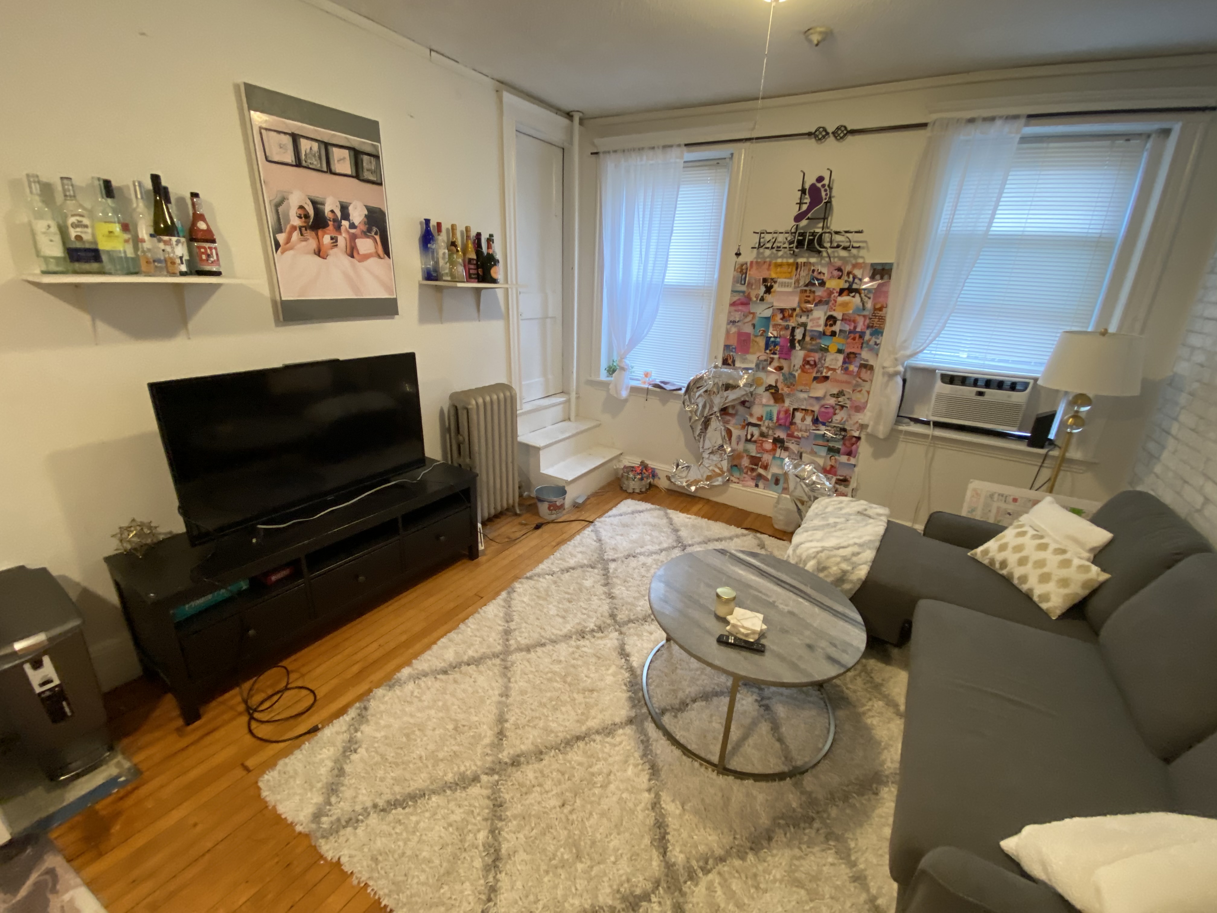 2 bed, 1 bath apartment for rent at 74 Egmont St Unit 4, Coolidge Corner — photo 1 of 22