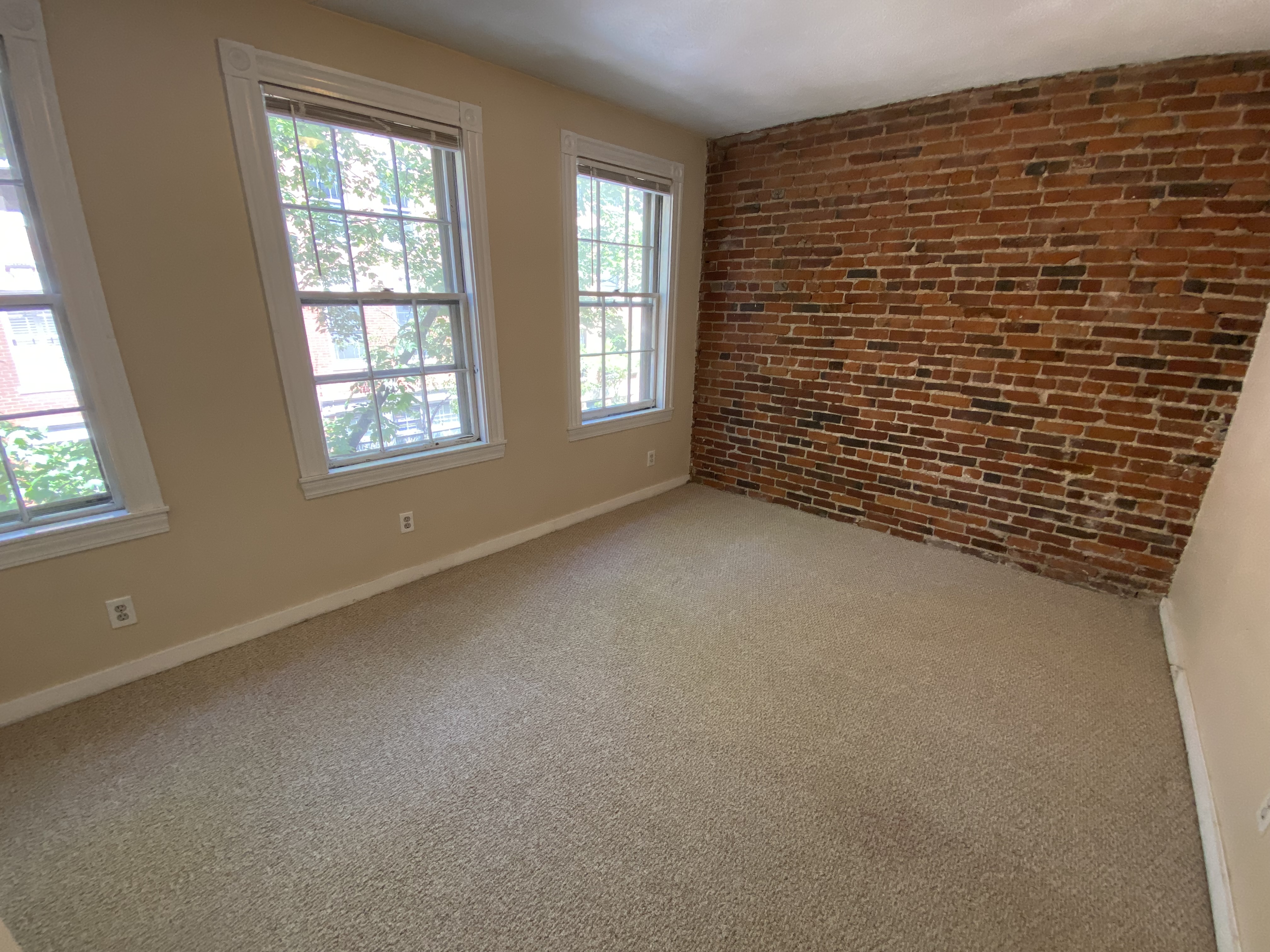 82 Phillips St, Beacon Hill