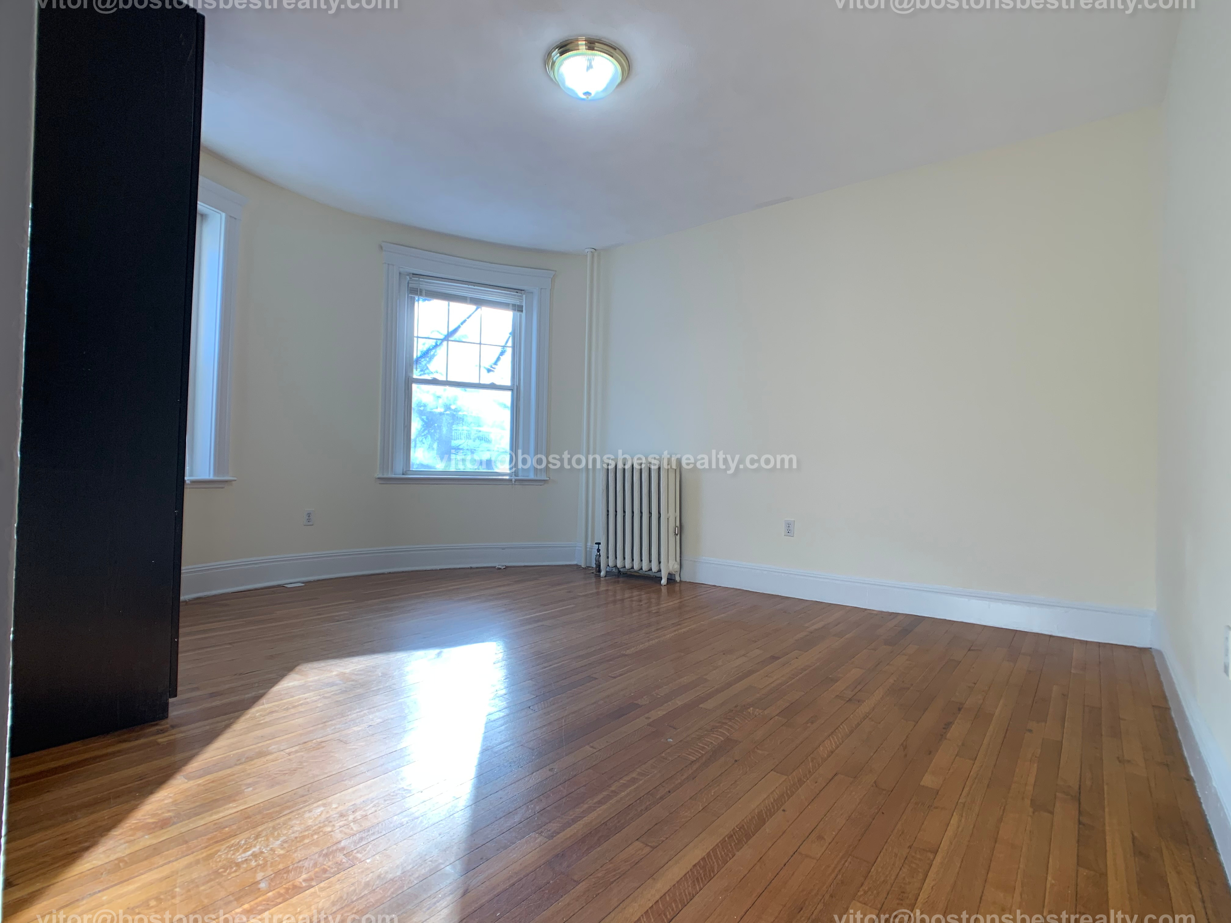 4 bed, 1 bath apartment for rent at 92 University Rd Unit 2, Washington Square — photo 11 of 25