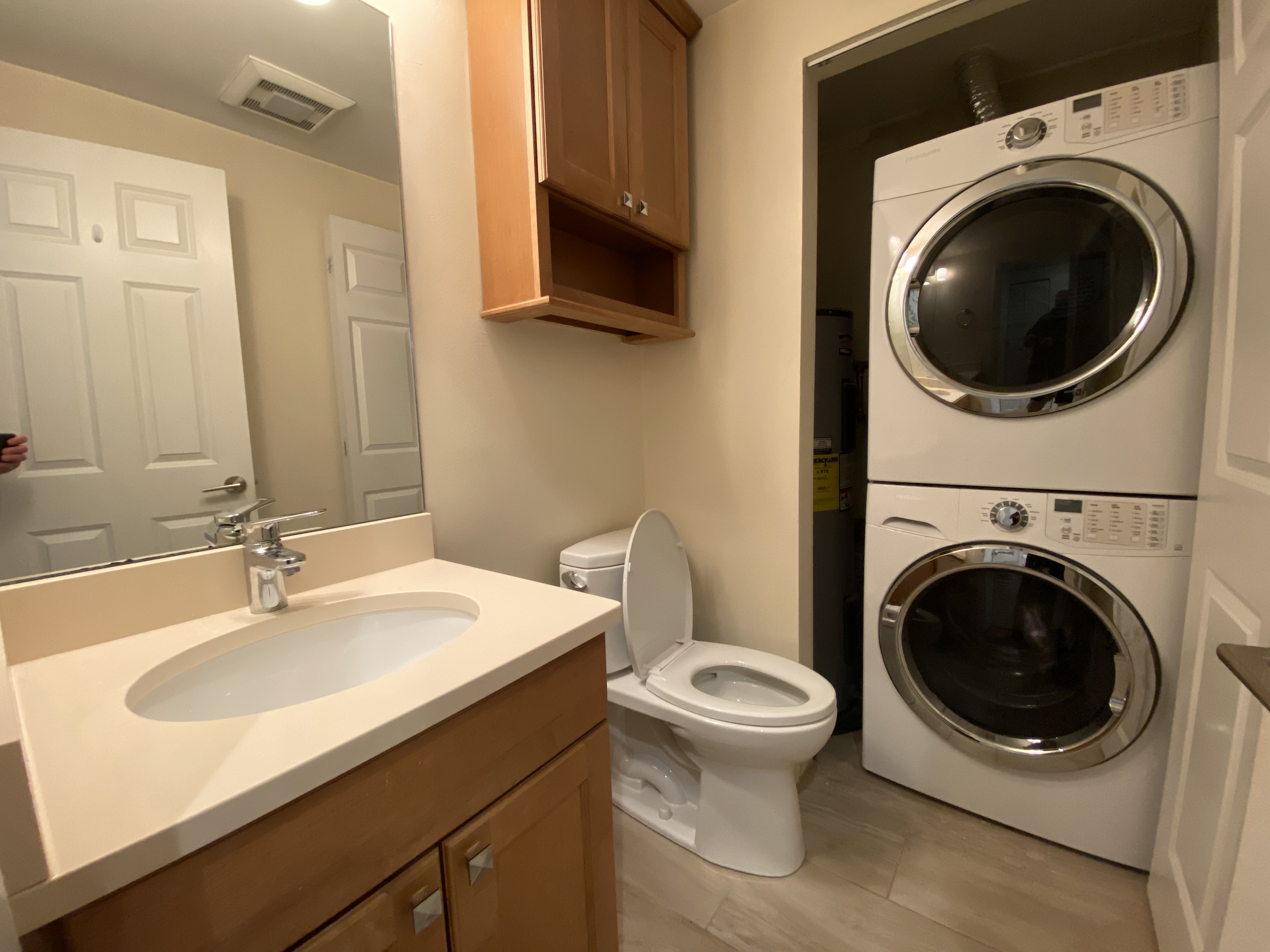 2 bed, 1.5 bath apartment for rent at 108 Gainsborough St Unit 101, Fenway — photo 4 of 6