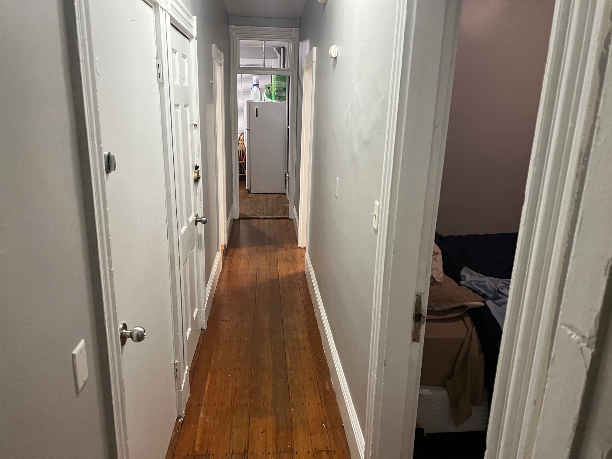 3 bed, 1 bath apartment for rent at 121 Hillside St Unit 1, Mission Hill — photo 3 of 15