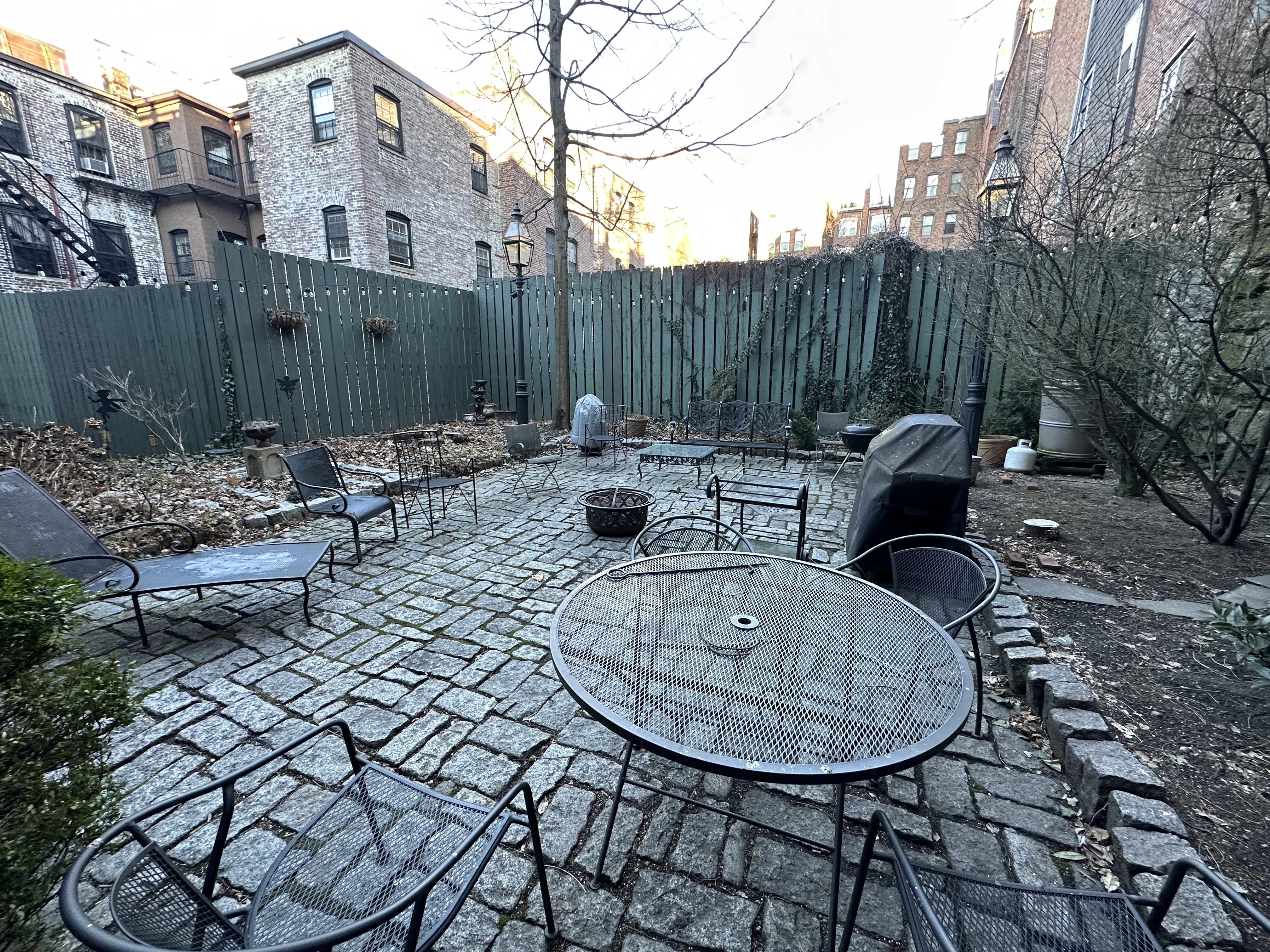 82 Phillips St, Beacon Hill