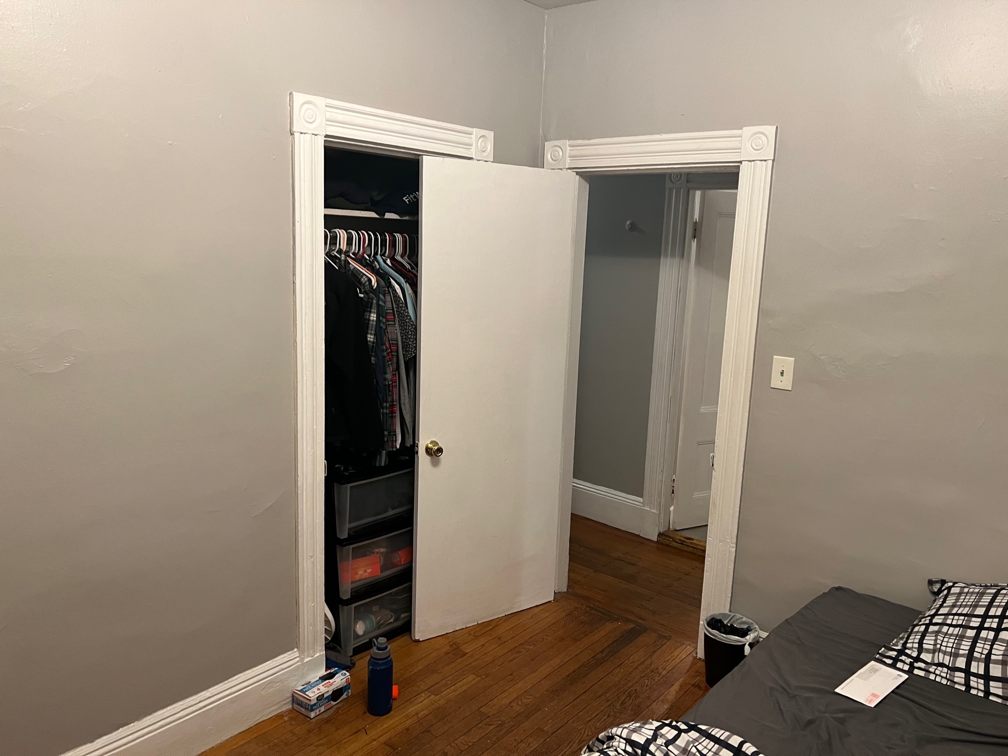 3 bed, 1 bath apartment for rent at 121 Hillside St Unit 1, Mission Hill — photo 10 of 15