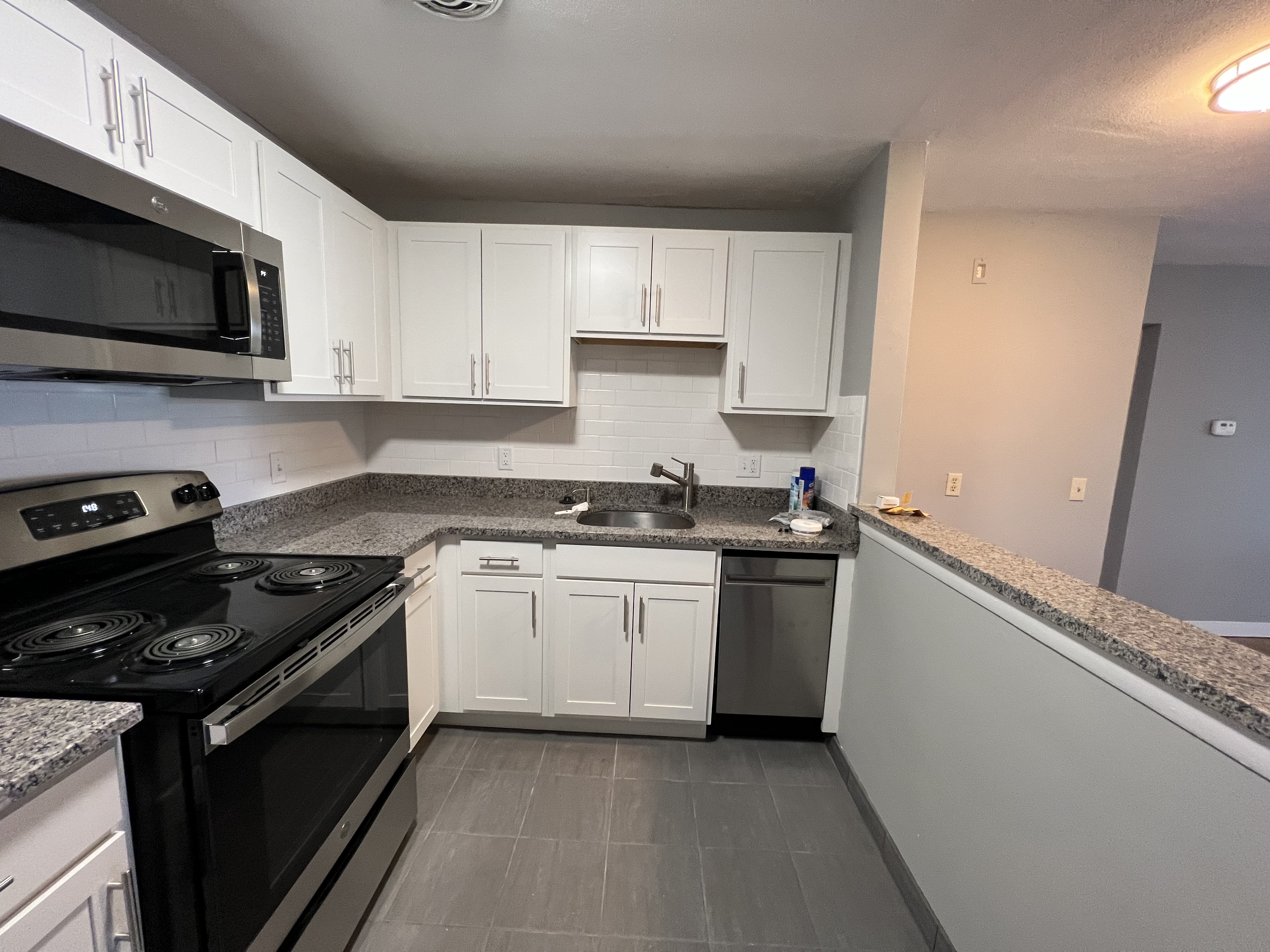 14 Riverside St, Arsenal Street