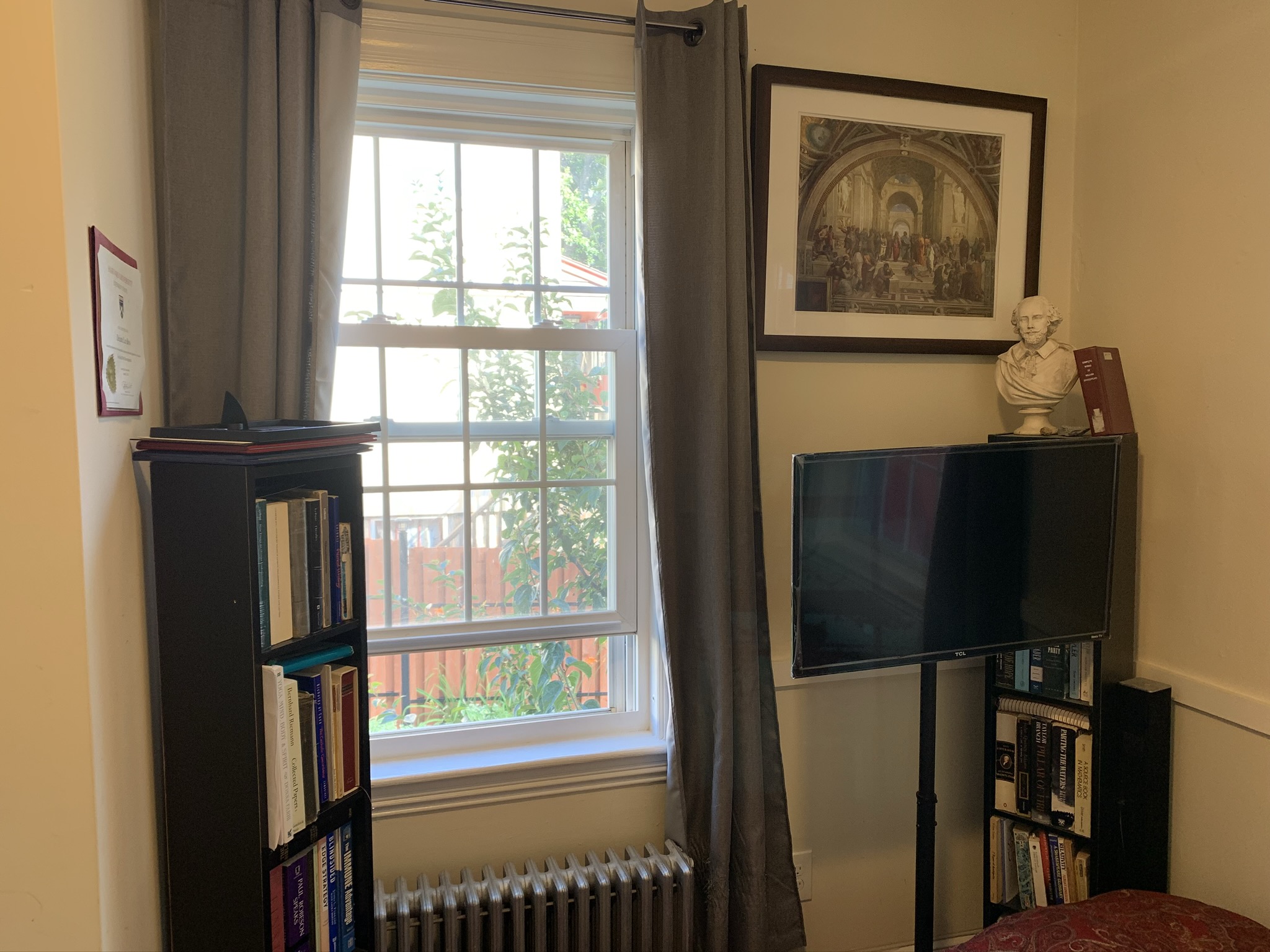 2 bed, 1 bath apartment for rent at 23 Goethe St Unit 1, West Roxbury — photo 4 of 13