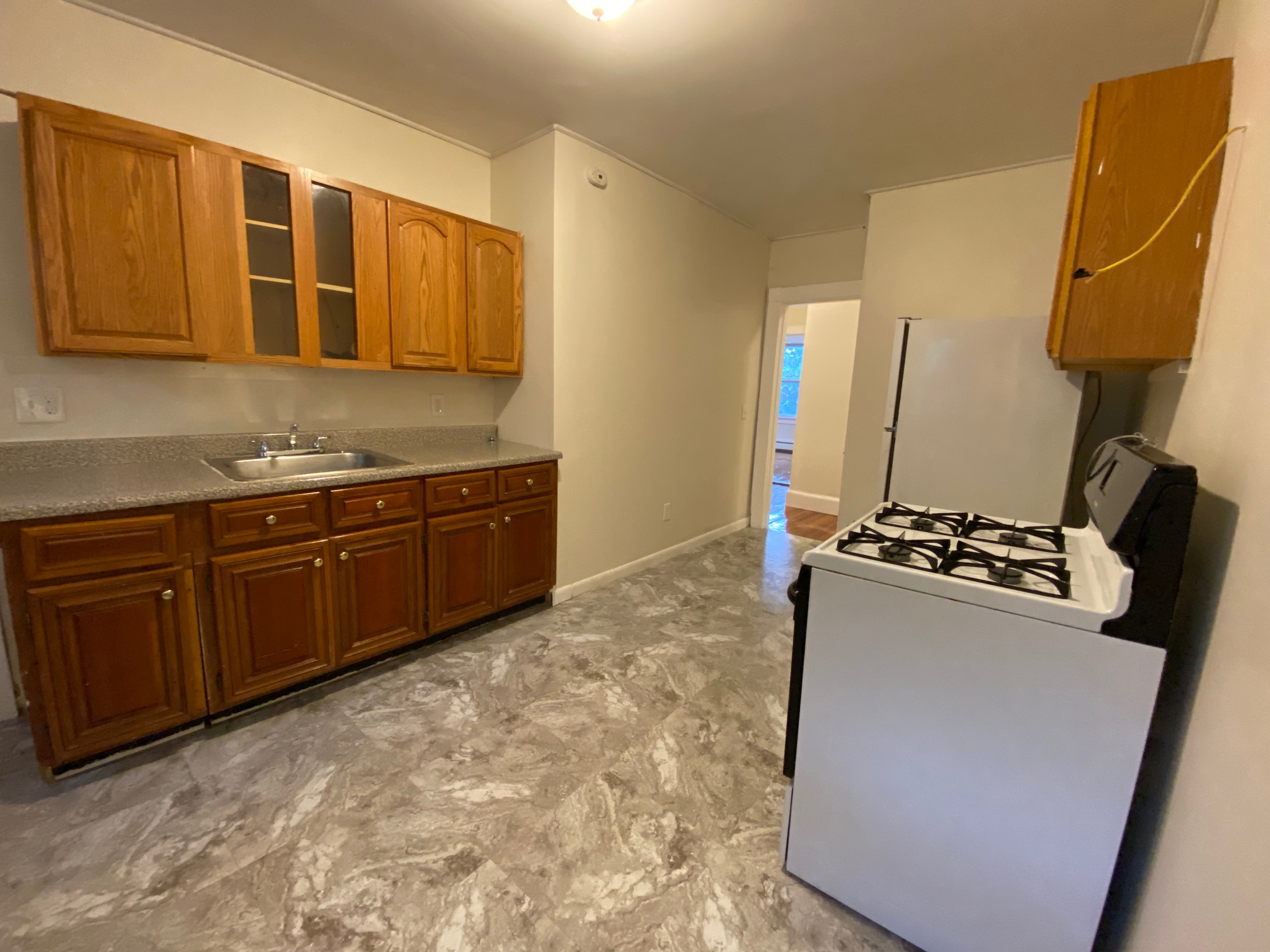 3 bed, 1 bath apartment for rent at 10 Egleston St Unit 2, Jamaica Plain — photo 11 of 26