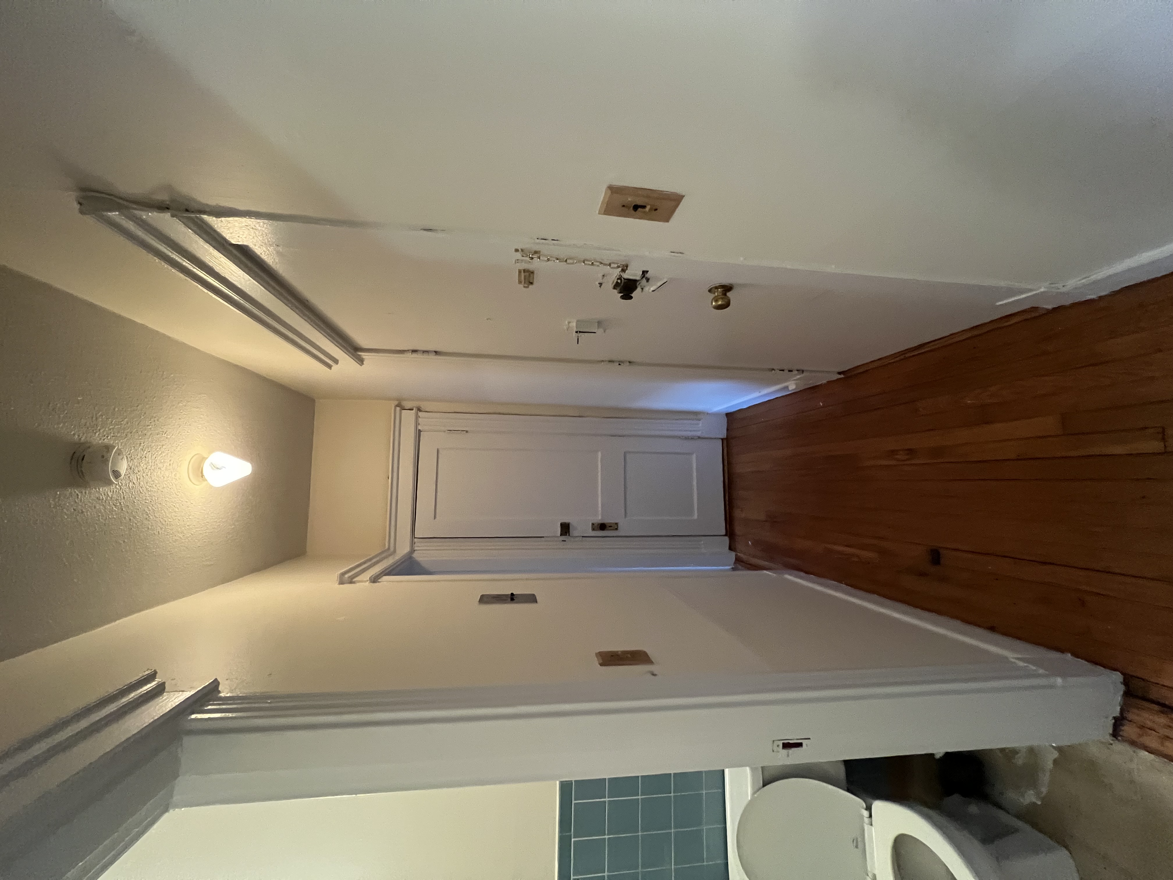 Studio bed, 1 bath apartment for rent at 1144 Commonwealth Ave Unit 15, Allston — photo 4 of 8