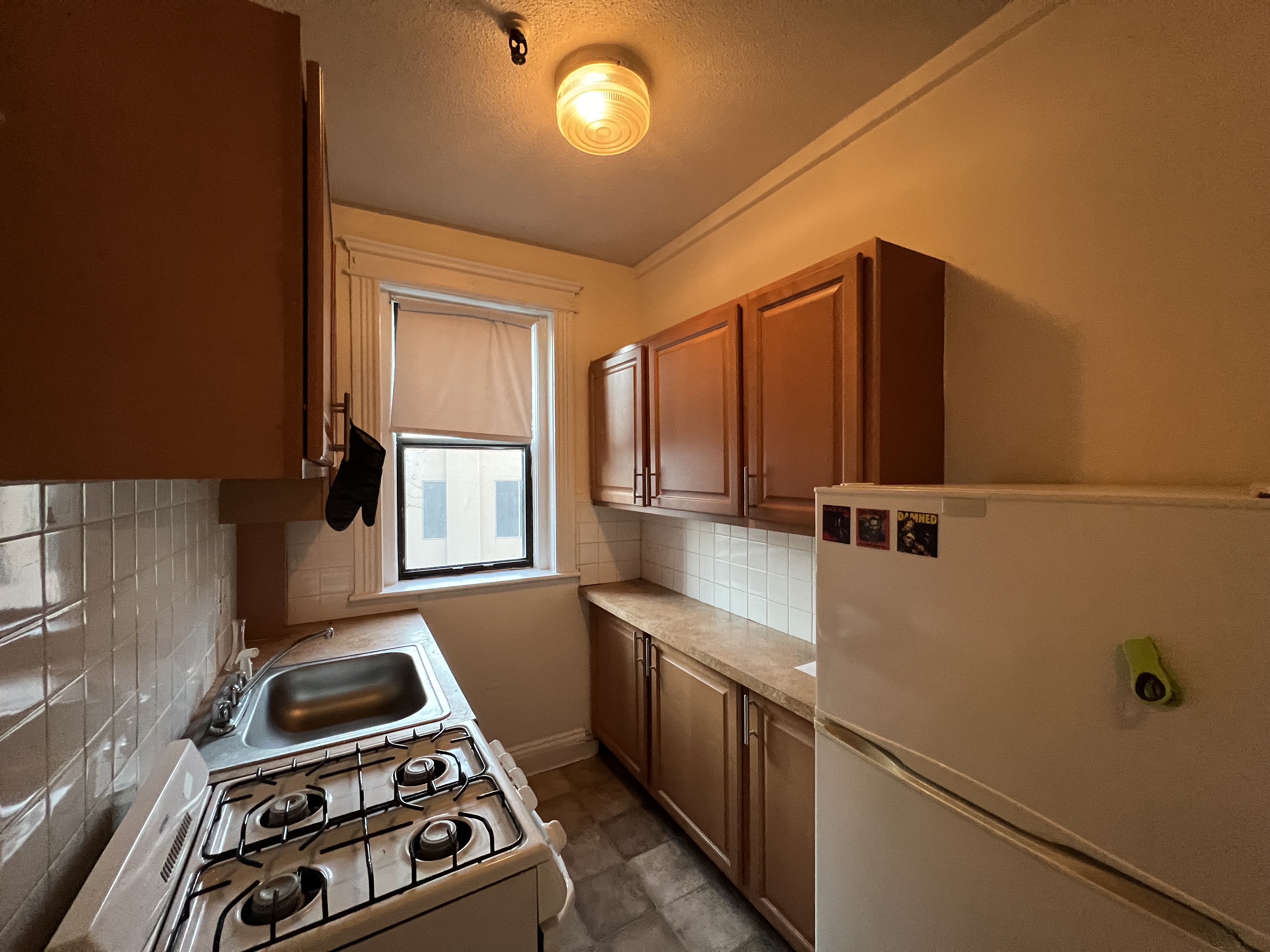 Studio bed, 1 bath apartment for rent at 1144 Commonwealth Ave Unit 15, Allston — photo 7 of 8
