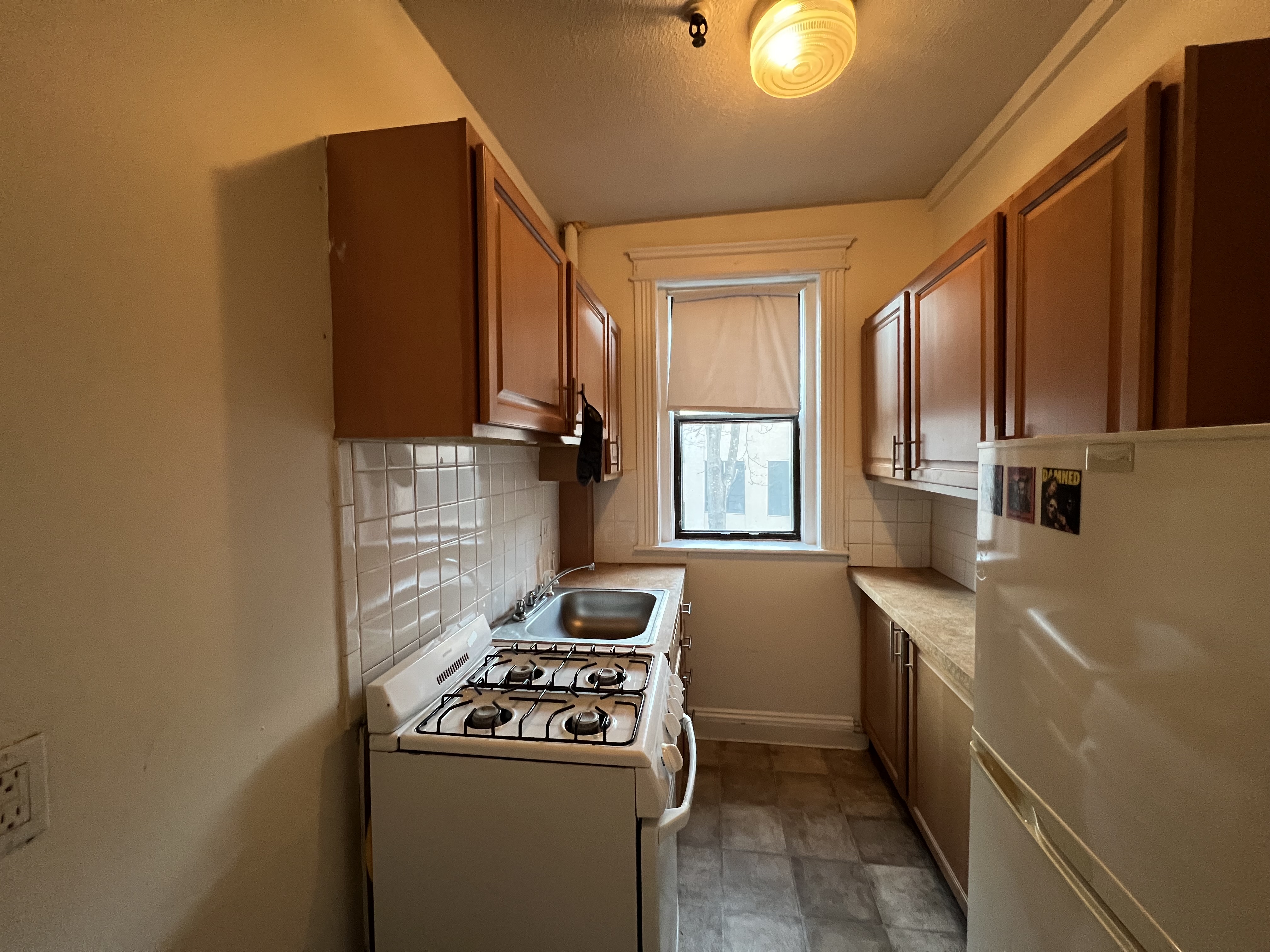 Studio bed, 1 bath apartment for rent at 1144 Commonwealth Ave Unit 15, Allston — photo 8 of 8