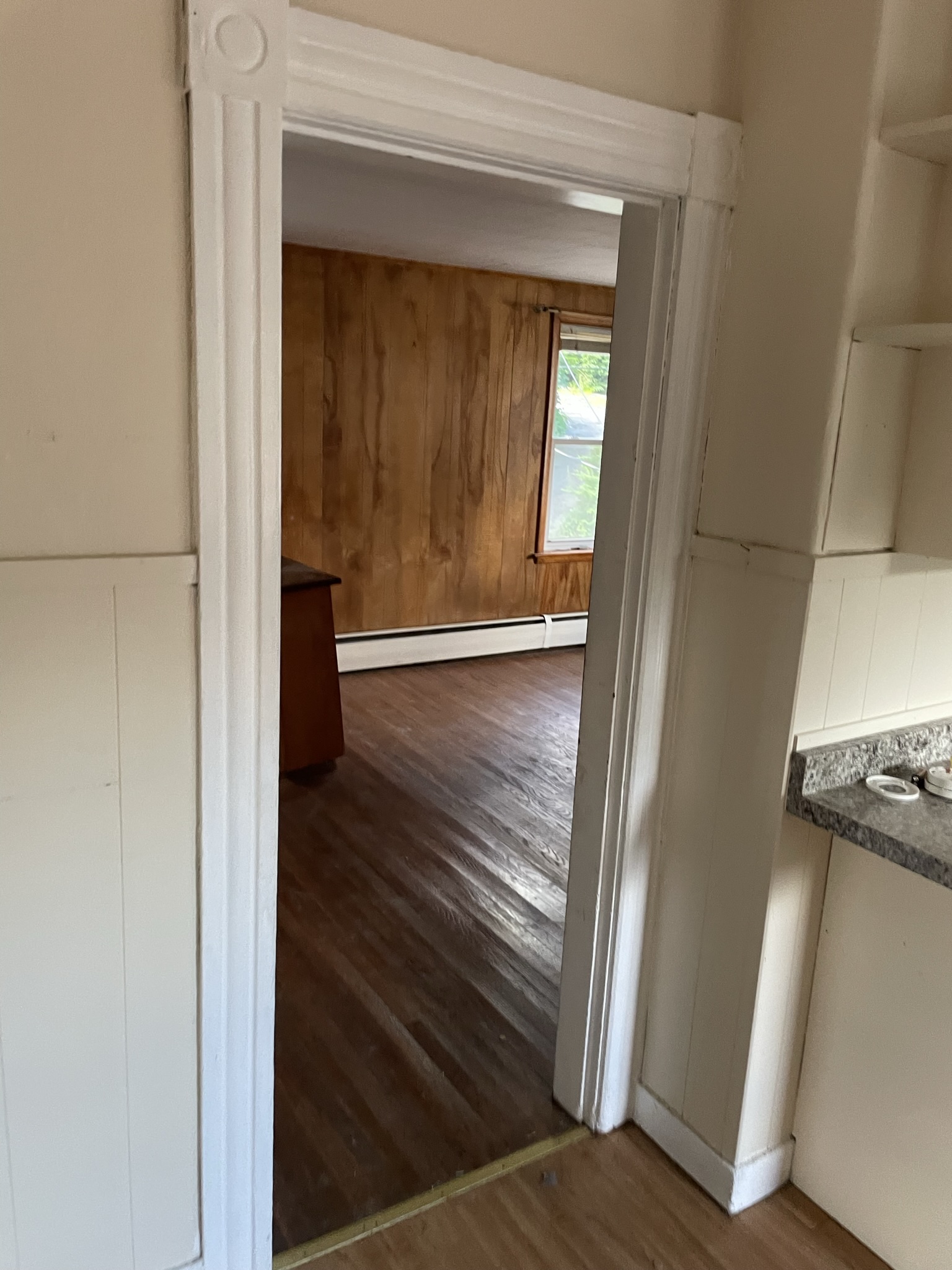 3 bed, 1 bath apartment for rent at 196 Norfolk Ave Unit 2, Roxbury