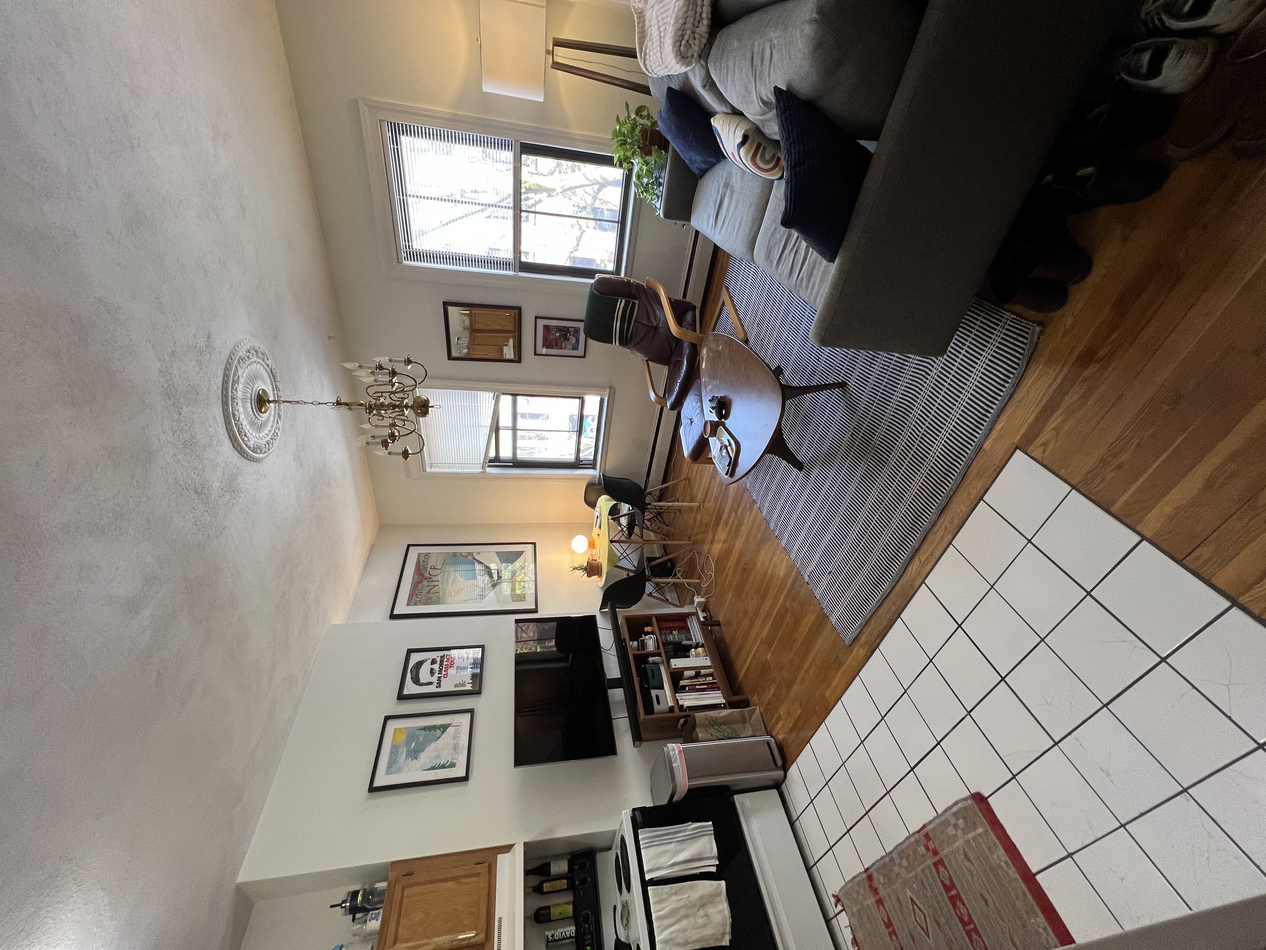 2 bed, 1 bath apartment for rent at 8 Milford St Unit 3, South End — photo 1 of 14