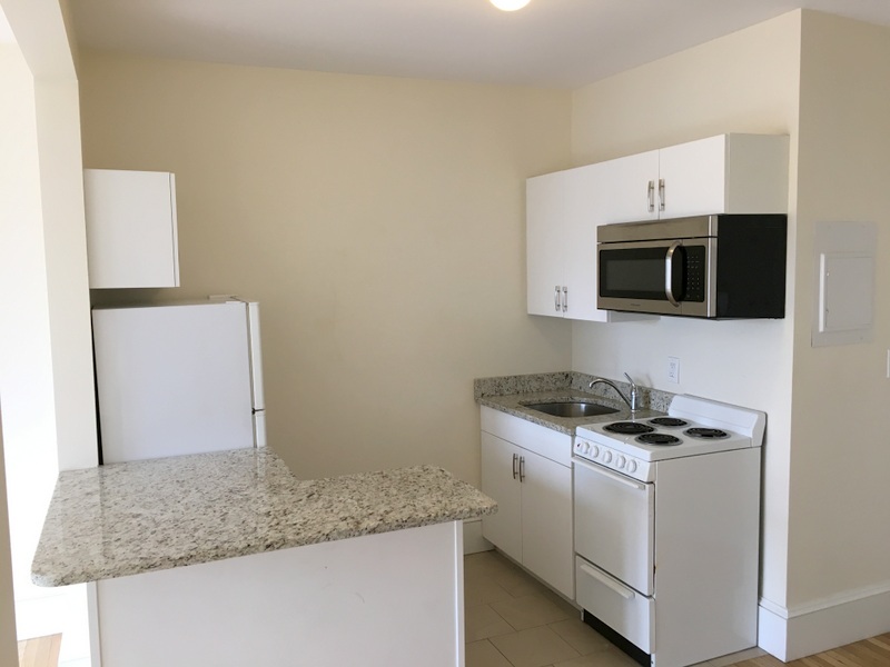 1.5 bed, 1 bath apartment for rent at 991 Massachusetts Ave Unit 15, Harvard Square — photo 7 of 9