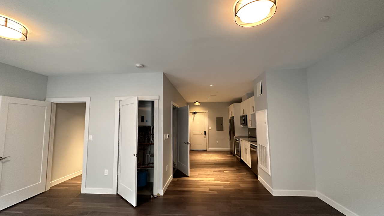 Studio bed, 1 bath apartment for rent at 136 Babcock St Unit 306, Coolidge Corner — photo 7 of 18