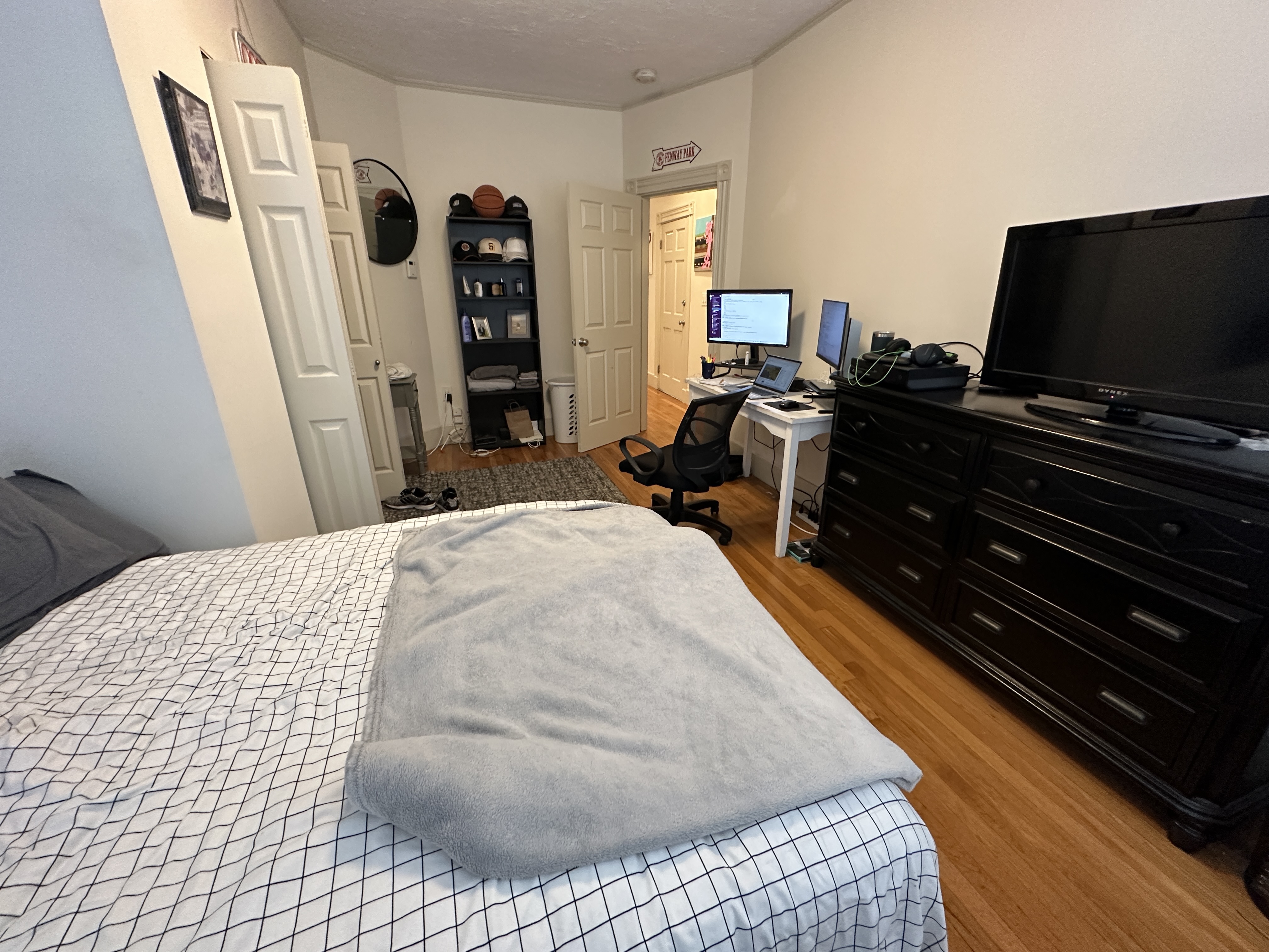 143 L St, South Boston