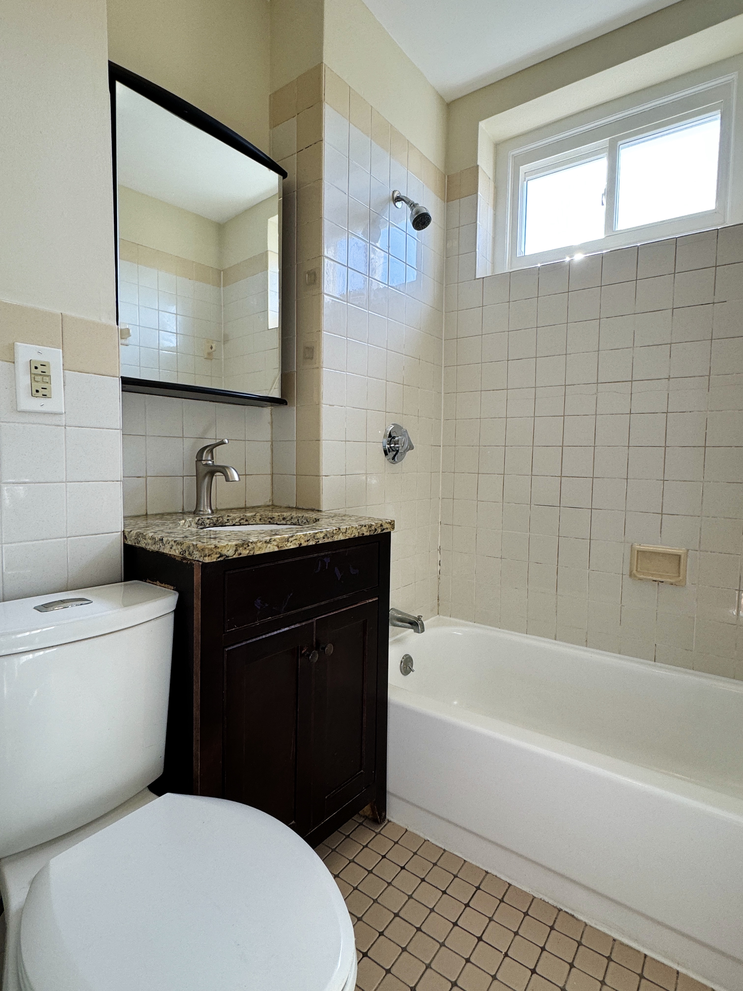 3 bed, 1 bath apartment for rent at 189 Chestnut St Unit 3, Chelsea — photo 9 of 15