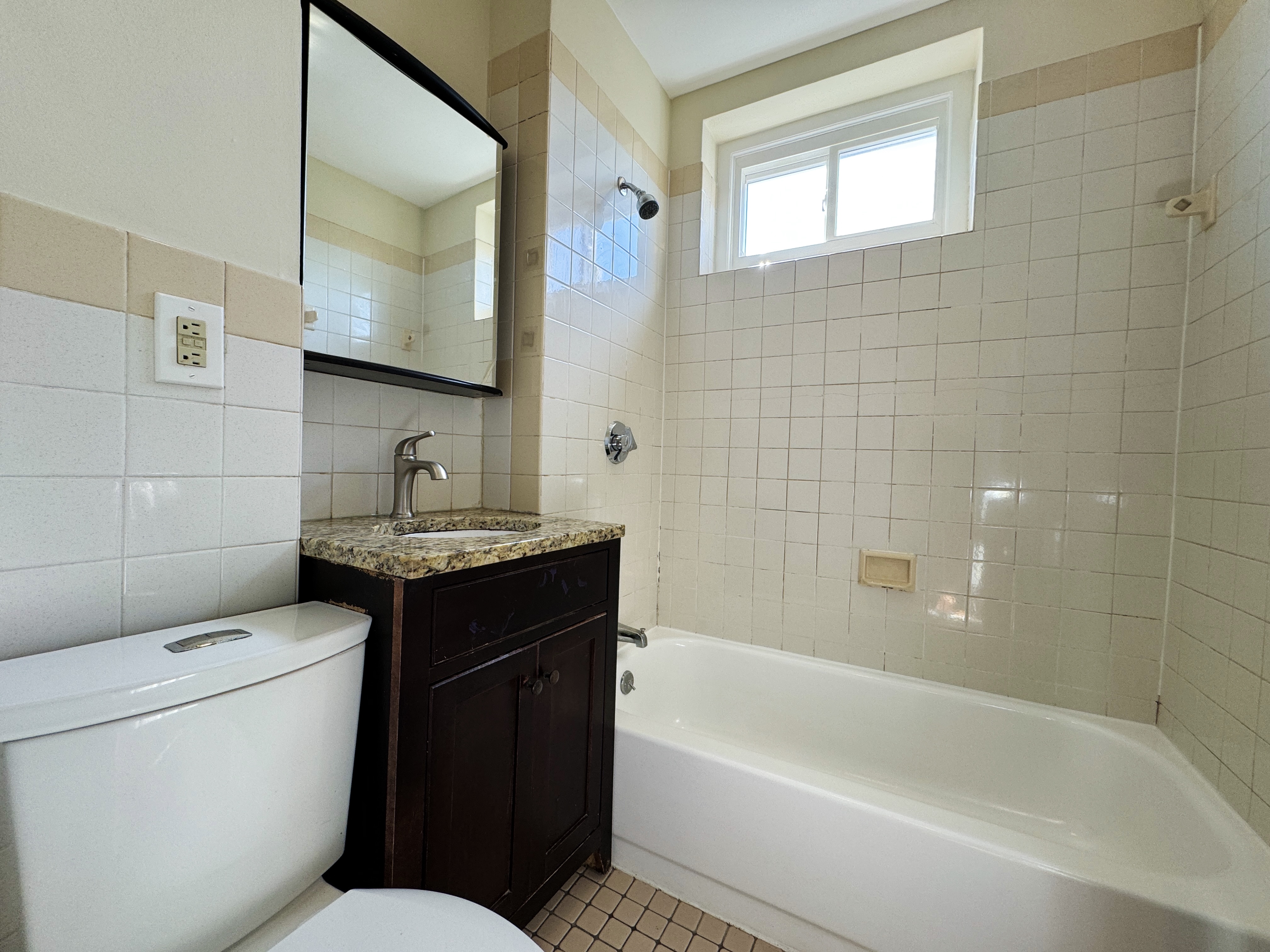 3 bed, 1 bath apartment for rent at 189 Chestnut St Unit 3, Chelsea — photo 8 of 15