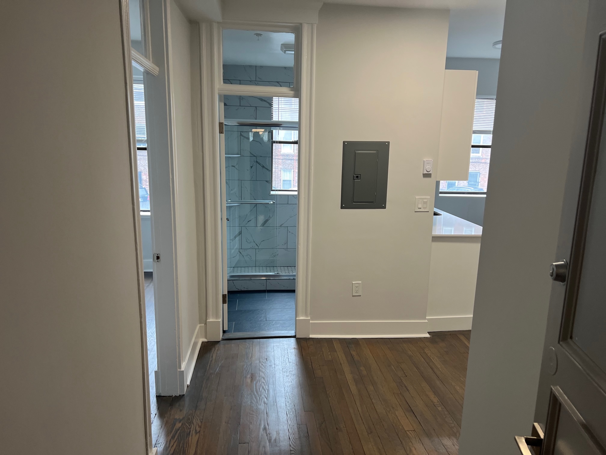 Studio bed, 1 bath apartment for rent at 81 Park Dr Unit 4, Fenway — photo 7 of 11