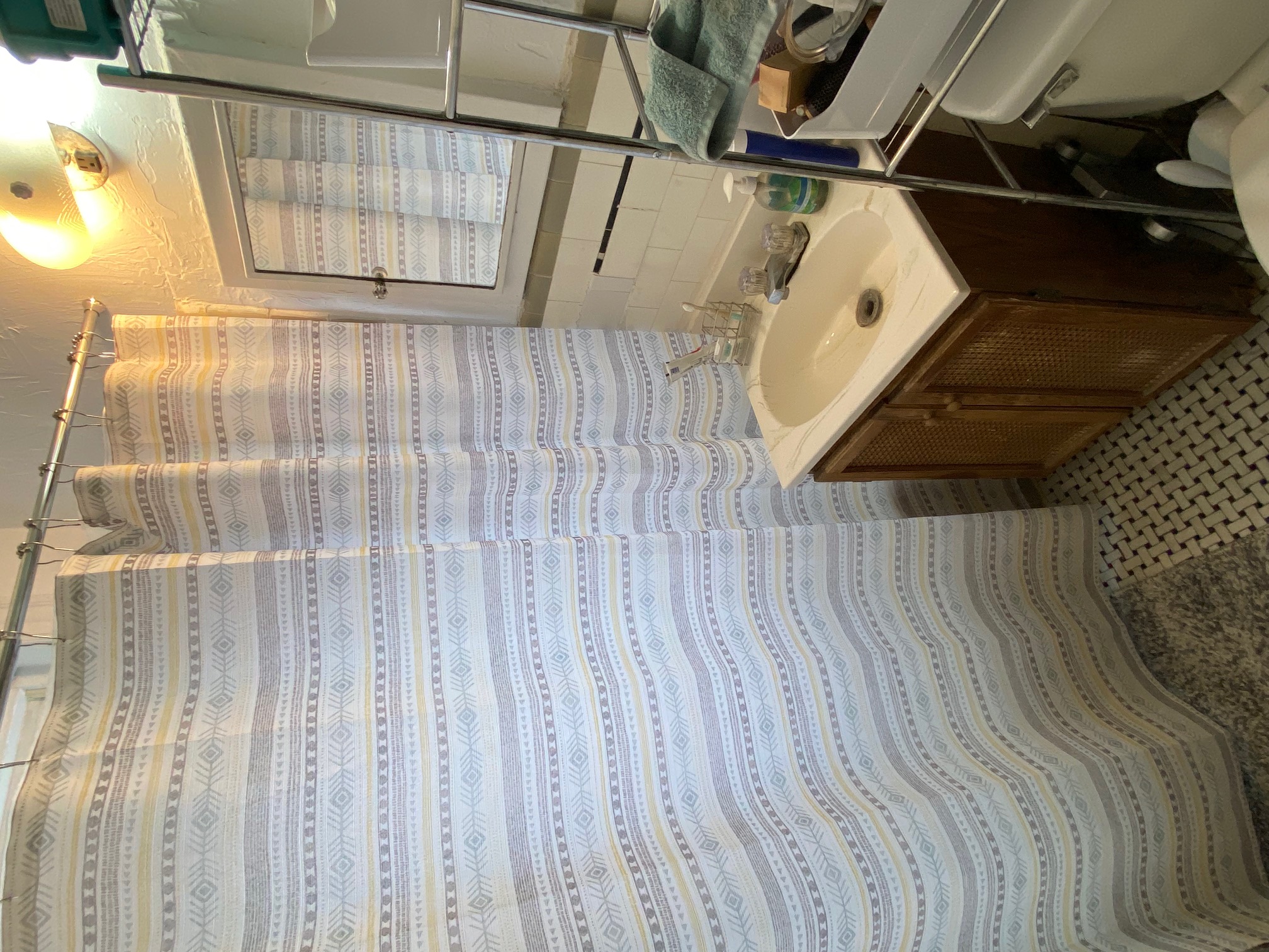 Studio bed, 1 bath apartment for rent at 26 Myrtle St Unit 7, Beacon Hill — photo 11 of 12