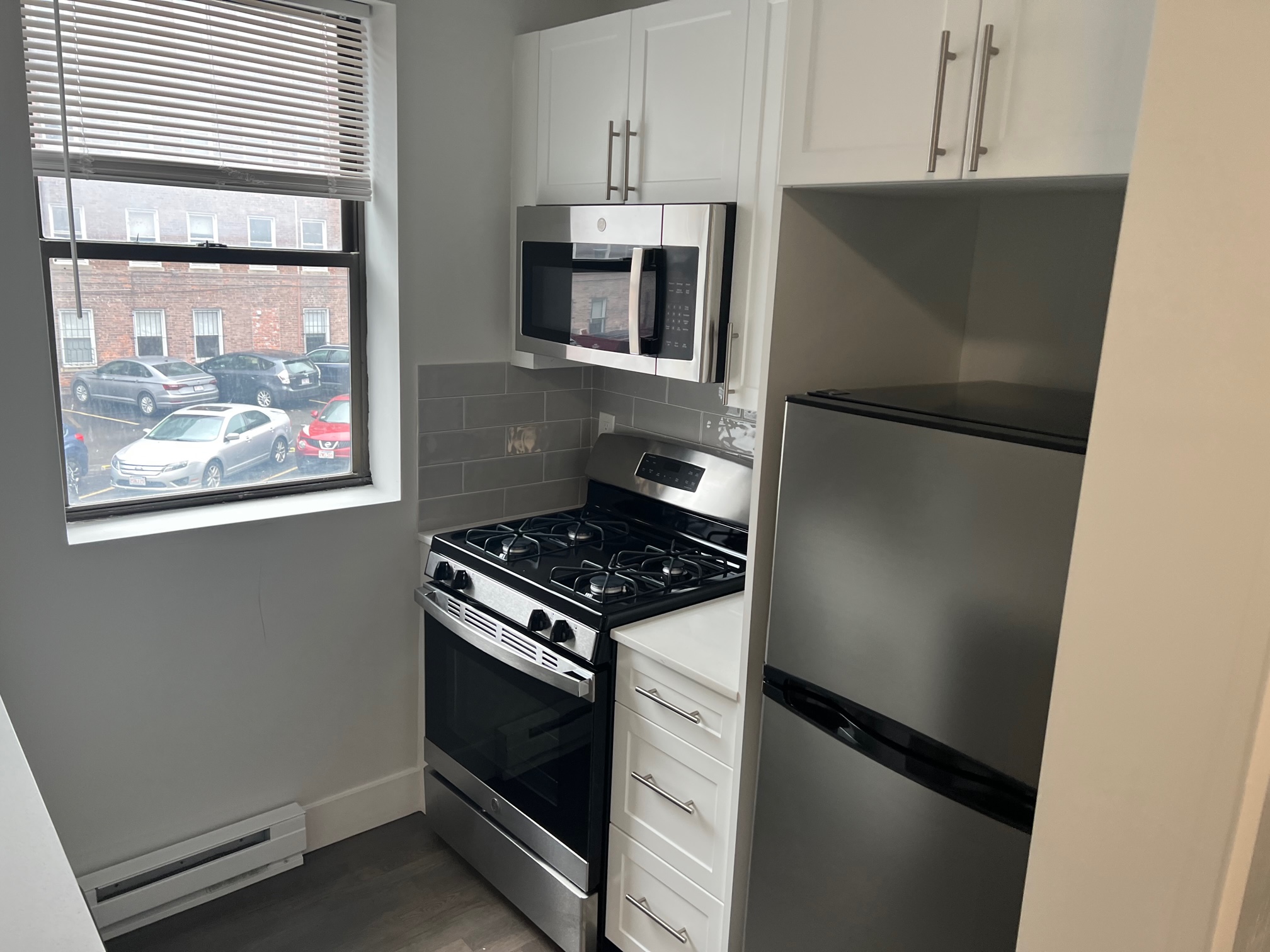 Studio bed, 1 bath apartment for rent at 81 Park Dr Unit 4, Fenway — photo 1 of 11