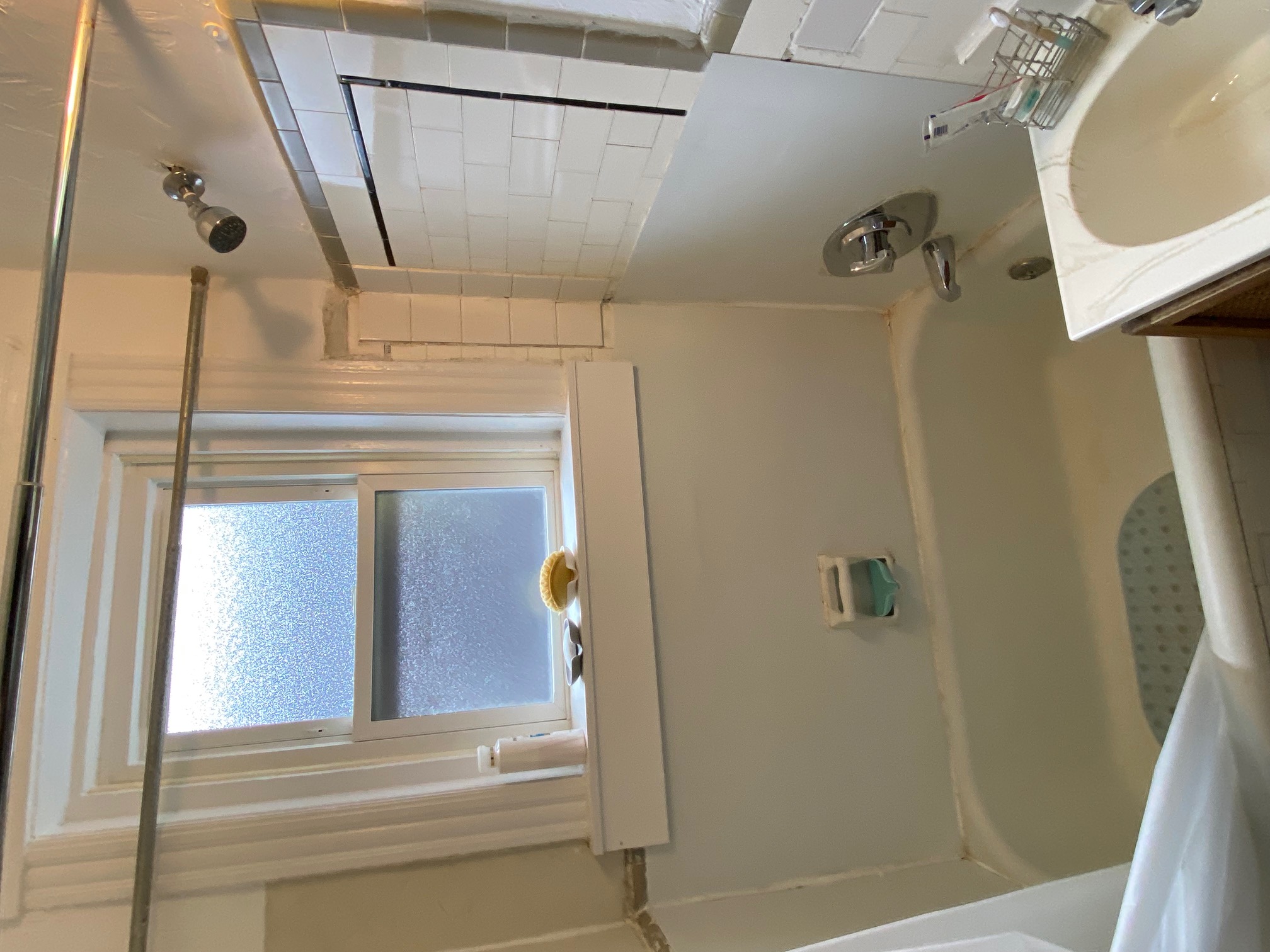Studio bed, 1 bath apartment for rent at 26 Myrtle St Unit 7, Beacon Hill — photo 10 of 12