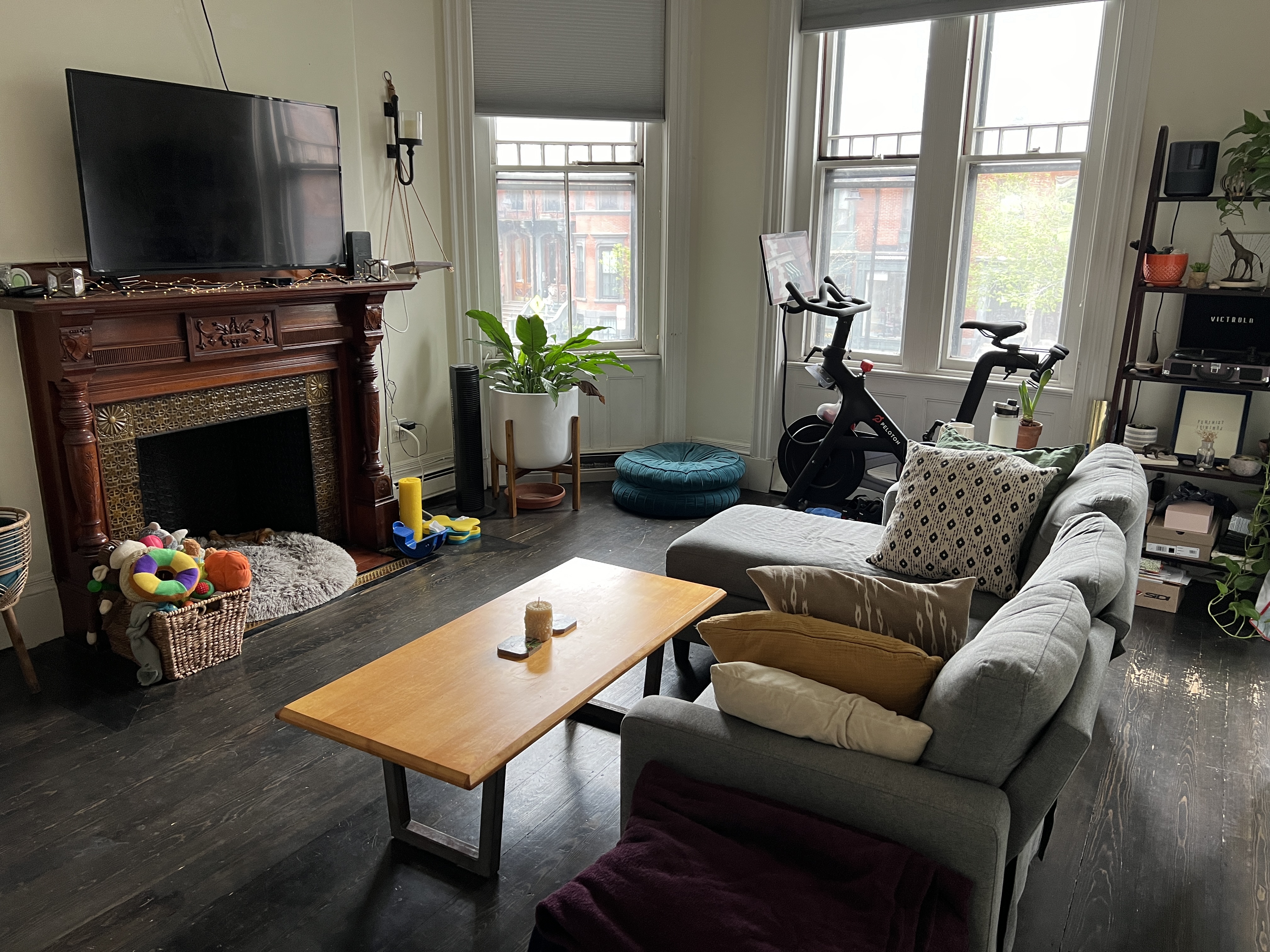 2 bed, 1 bath apartment for rent at 580 Tremont St Unit 2, South End — photo 11 of 21