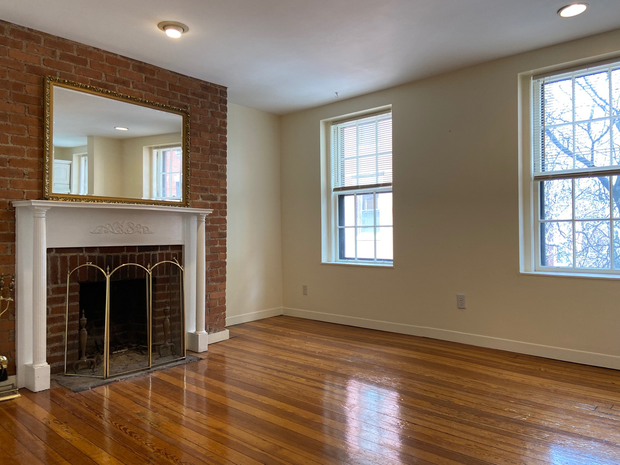 1 bed, 1 bath apartment for rent at 68 Myrtle St Unit 6, Beacon Hill