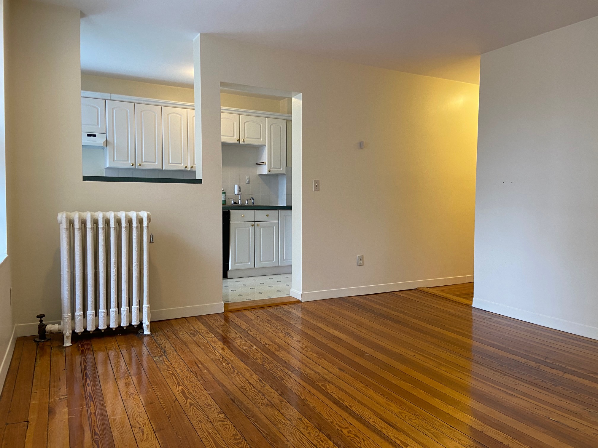 1 bed, 1 bath apartment for rent at 68 Myrtle St Unit 6, Beacon Hill — photo 3 of 13