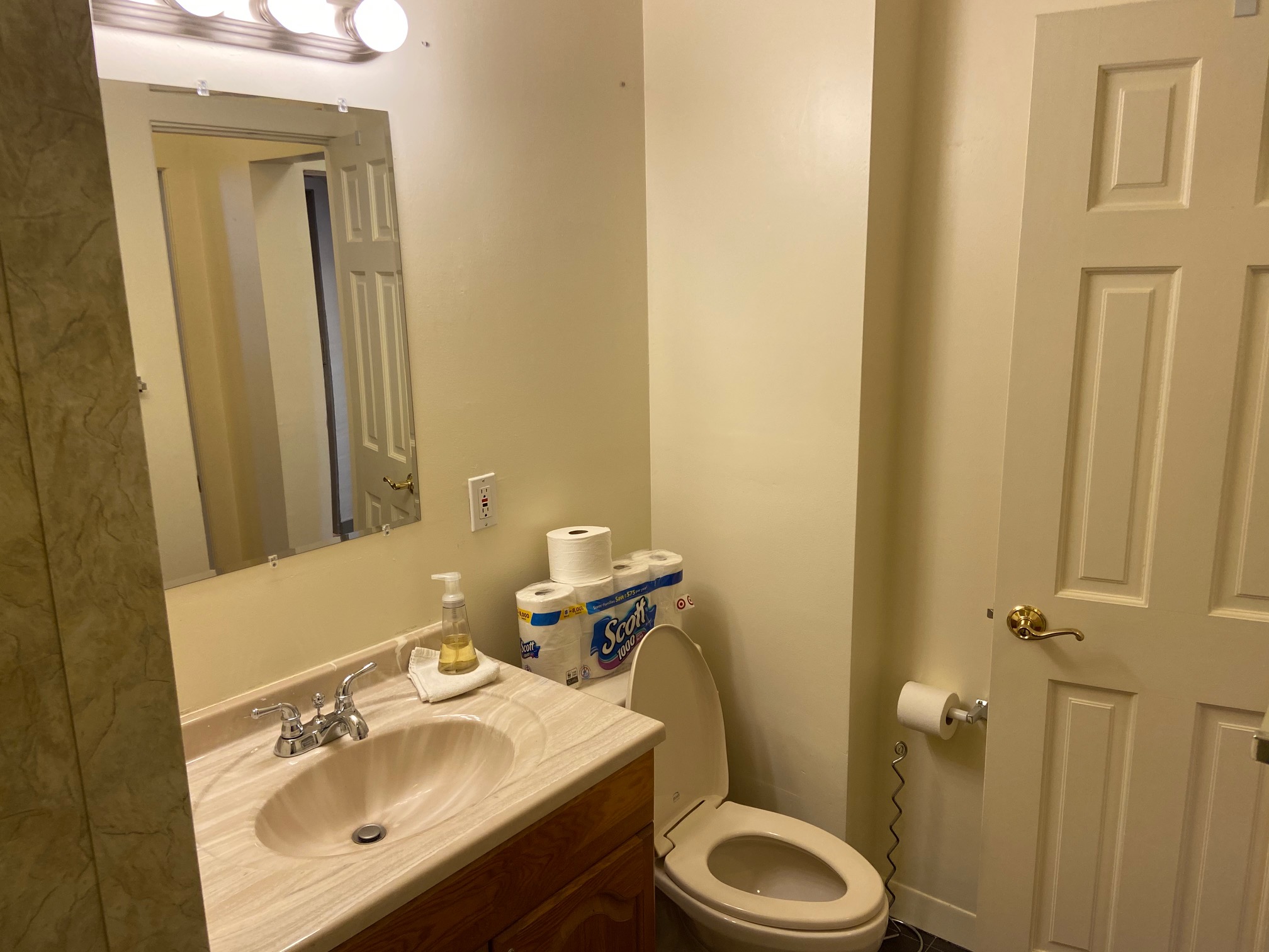 1 bed, 1 bath apartment for rent at 68 Myrtle St Unit 6, Beacon Hill — photo 10 of 13