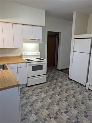 1 bed, 1 bath apartment for rent at 227 Revere St Unit 2, Revere — photo 1 of 5