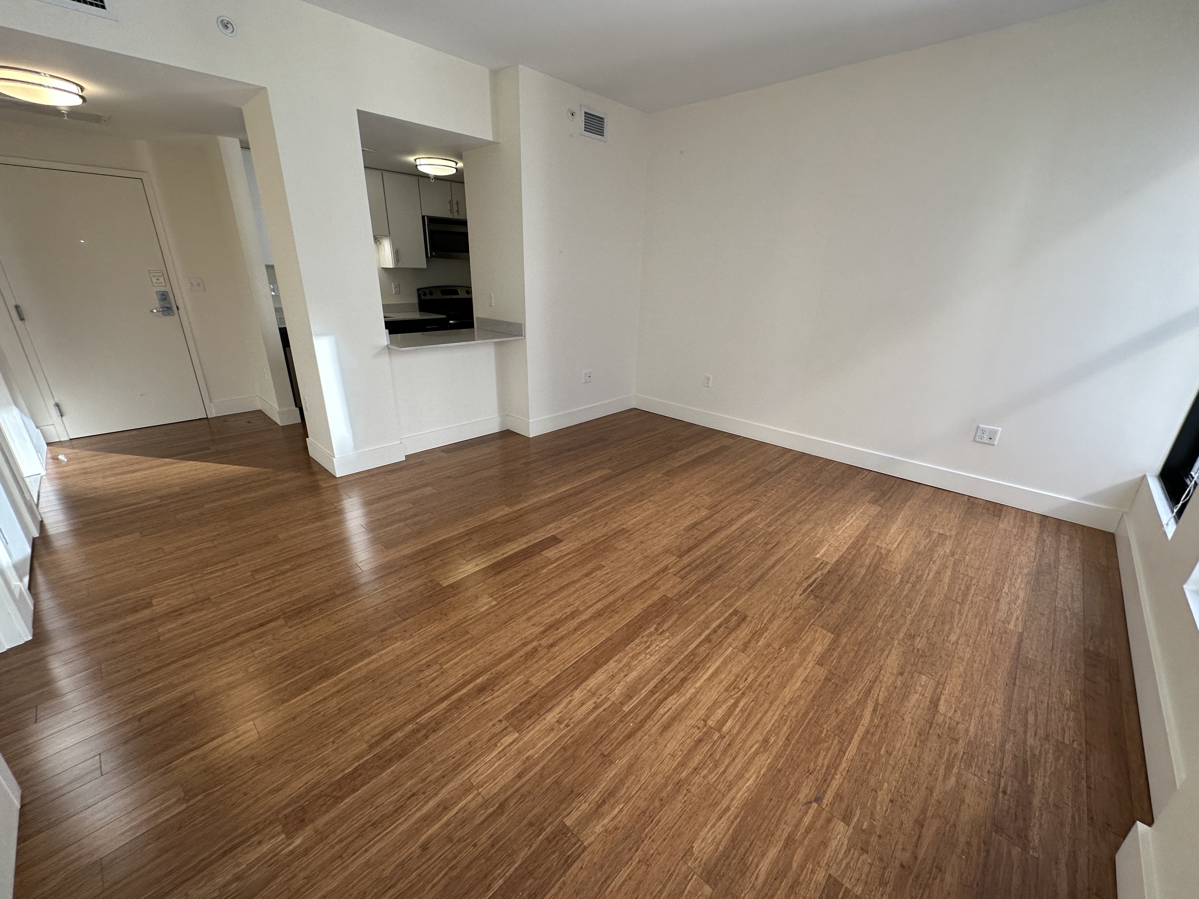 8 Winter St, Downtown