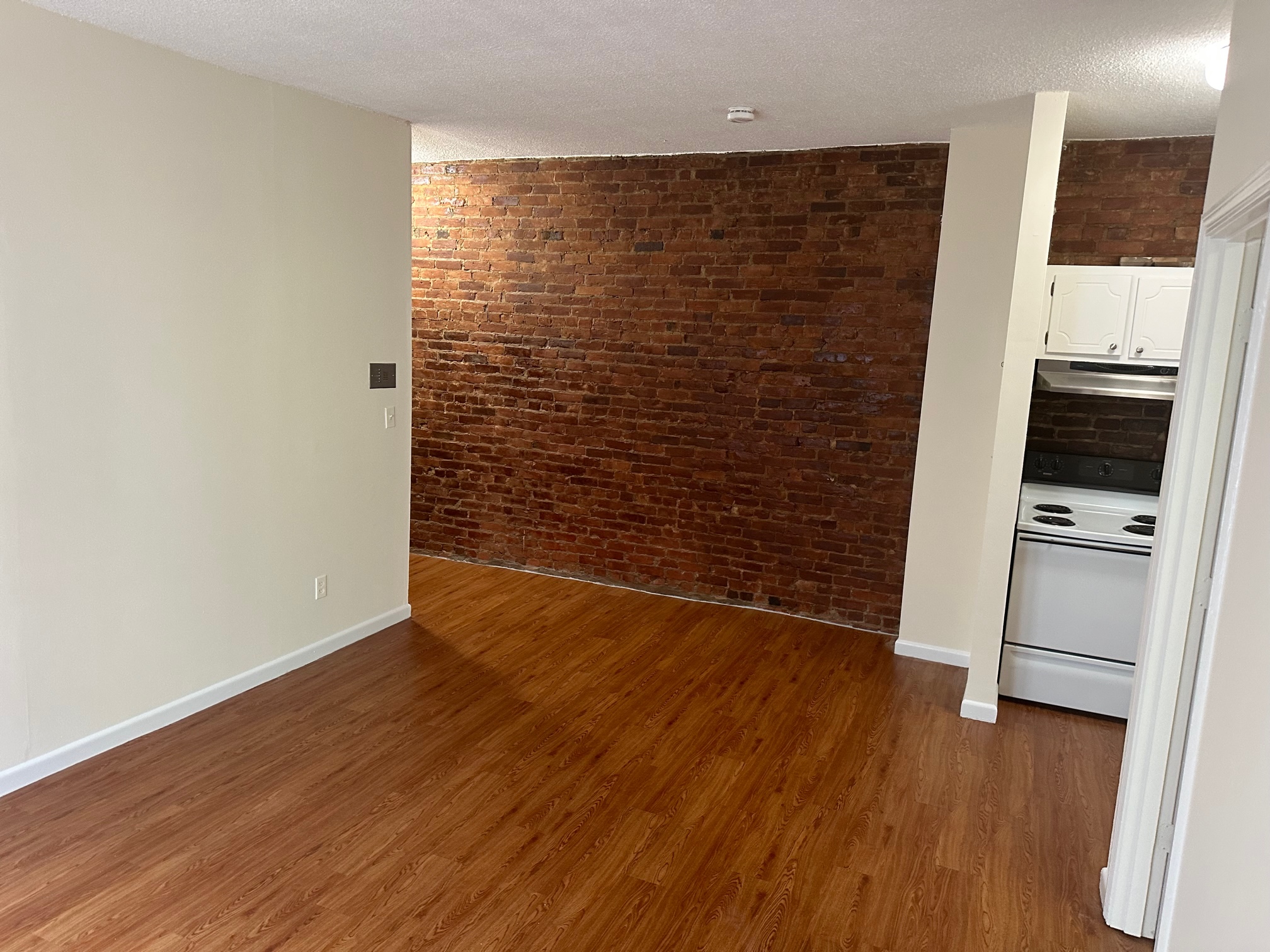 1 bed, 1 bath apartment for rent at 62 South Huntington Ave Unit 23, Mission Hill — photo 2 of 10