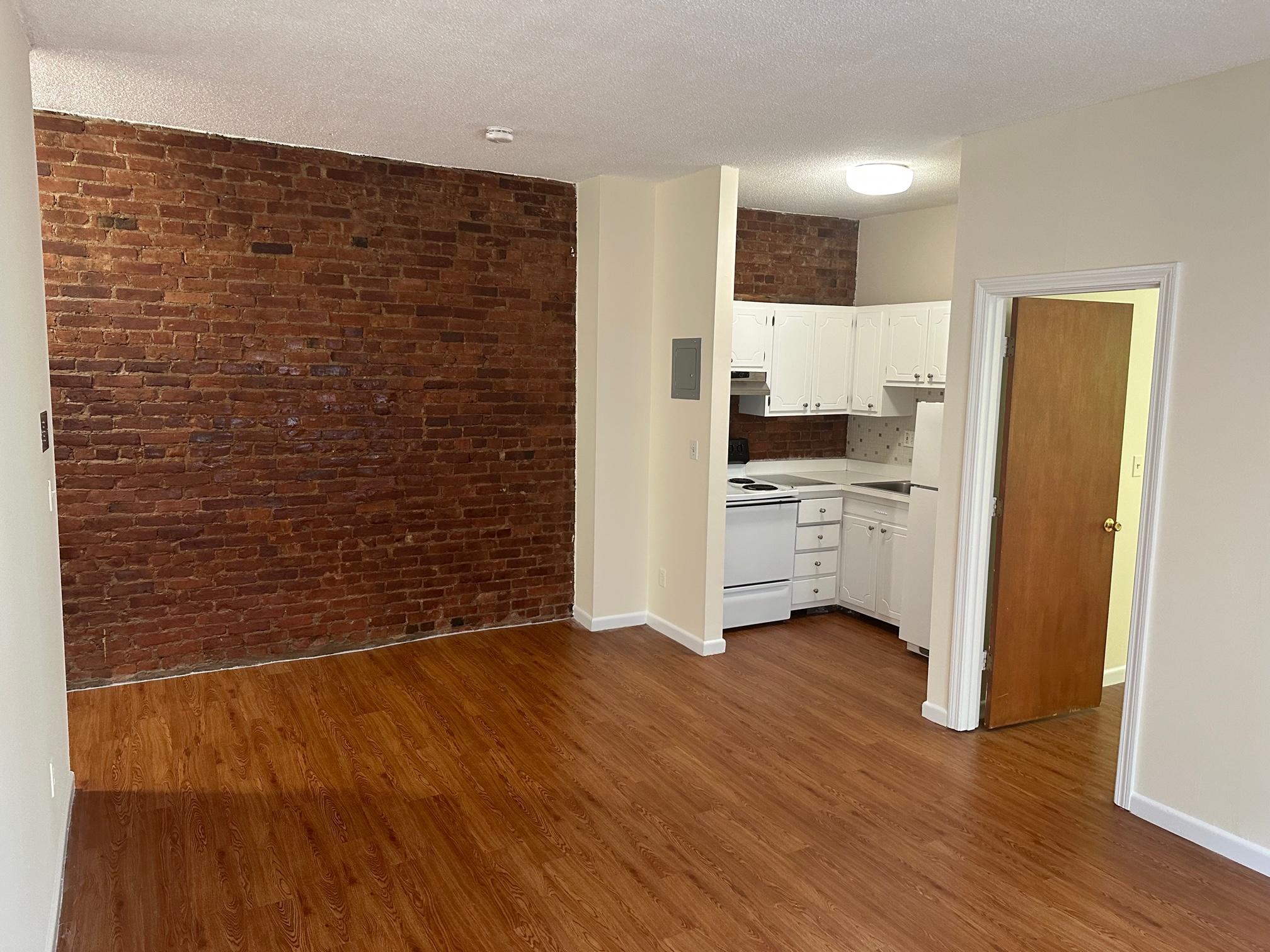 1 bed, 1 bath apartment for rent at 62 South Huntington Ave Unit 23, Mission Hill — photo 3 of 10