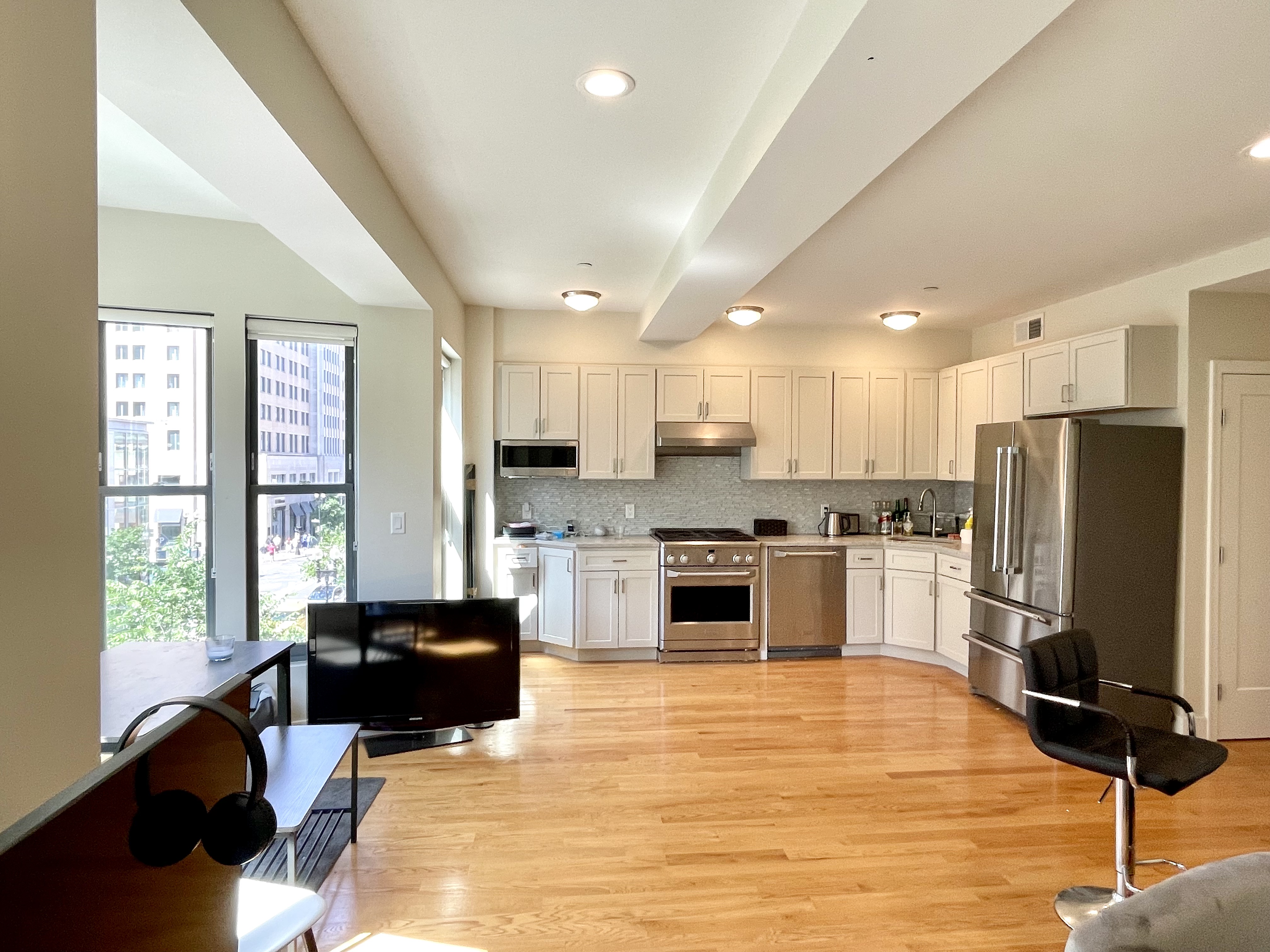 2 bed, 2 bath apartment for rent at 719 Boylston St Unit 304, Back Bay — photo 4 of 21