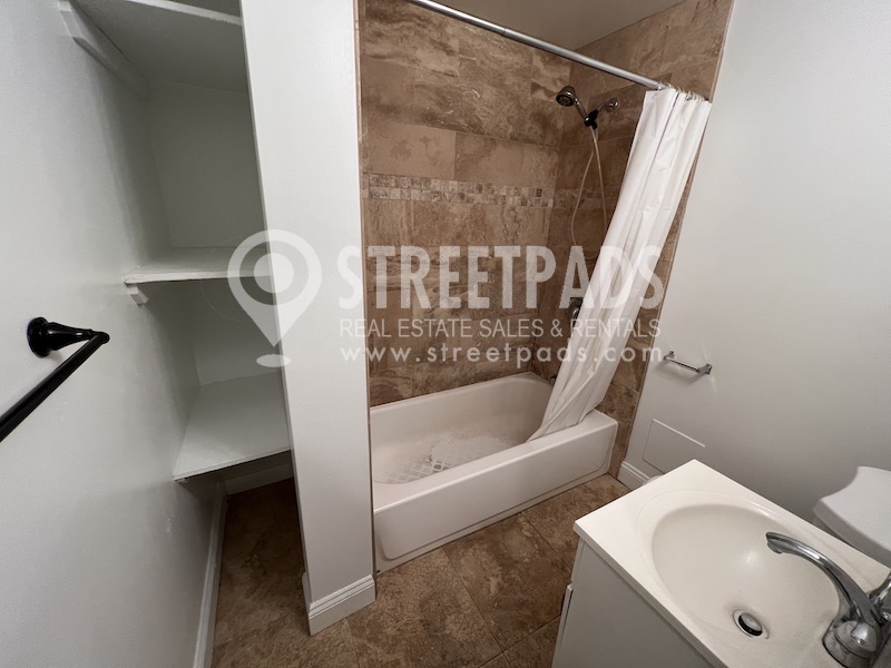 2 bed, 1 bath apartment for rent at 1322 Commonwealth Ave Unit 1A, Allston — photo 17 of 21