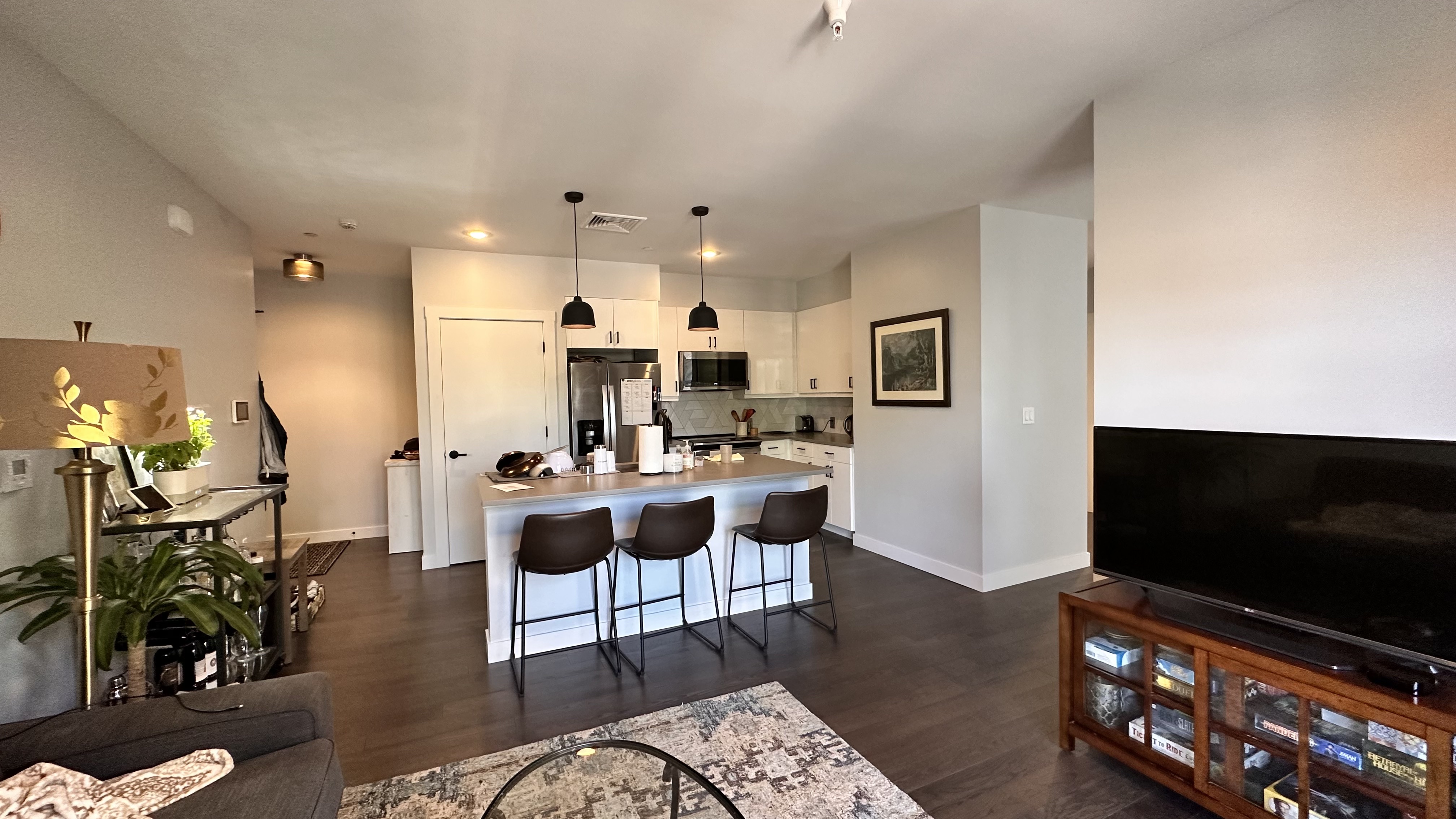 1 bed, 2 bath apartment for rent at 54 Auburn St Unit 300, Coolidge Corner — photo 3 of 21