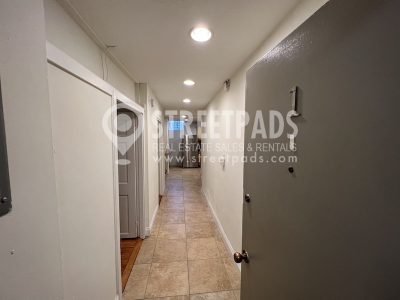 2 bed, 1 bath apartment for rent at 1322 Commonwealth Ave Unit 1A, Allston — photo 20 of 21
