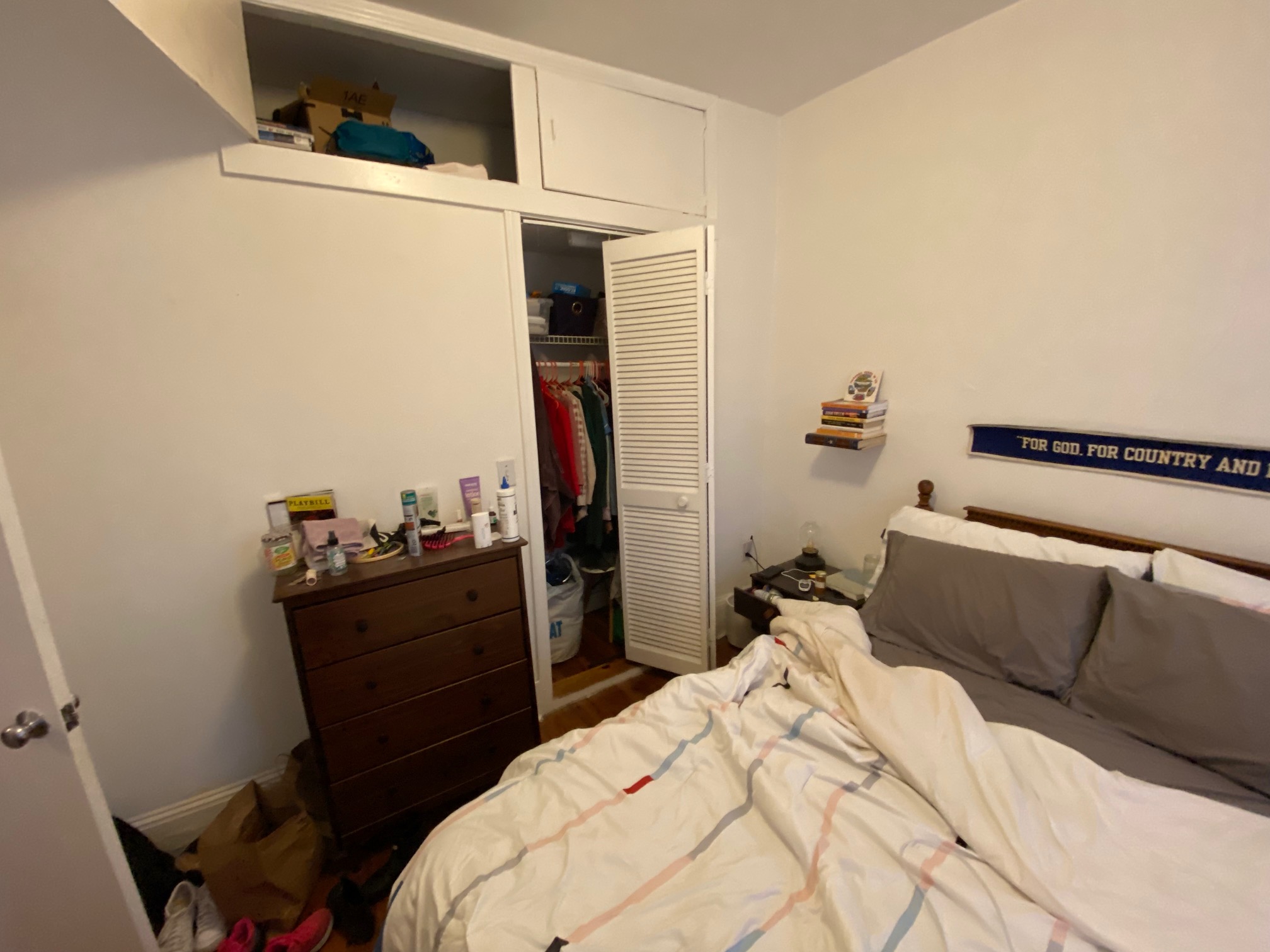 2 bed, 1 bath apartment for rent at 3 Phillips St Unit 8, Beacon Hill — photo 8 of 10