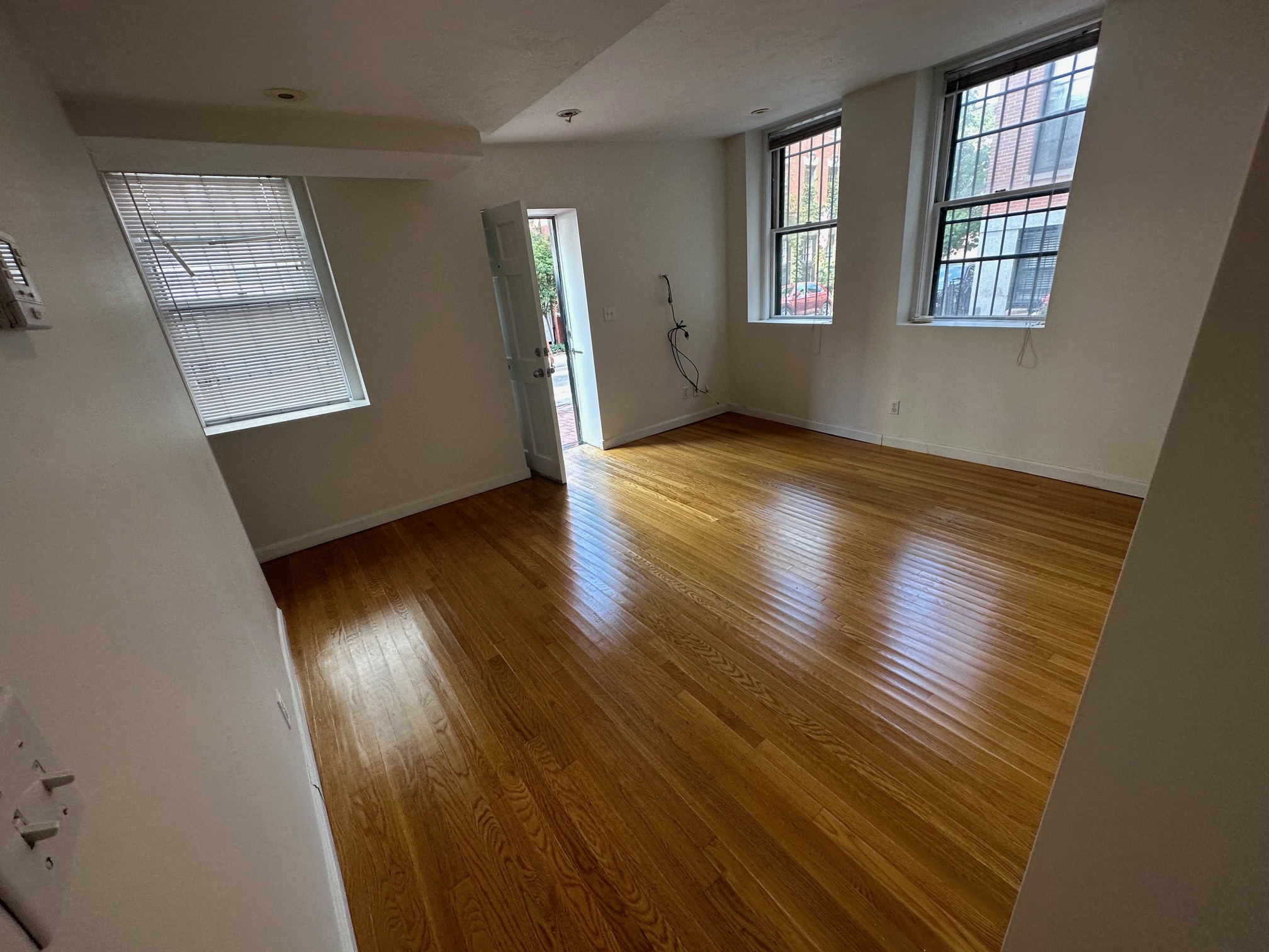 108 Myrtle St, Beacon Hill