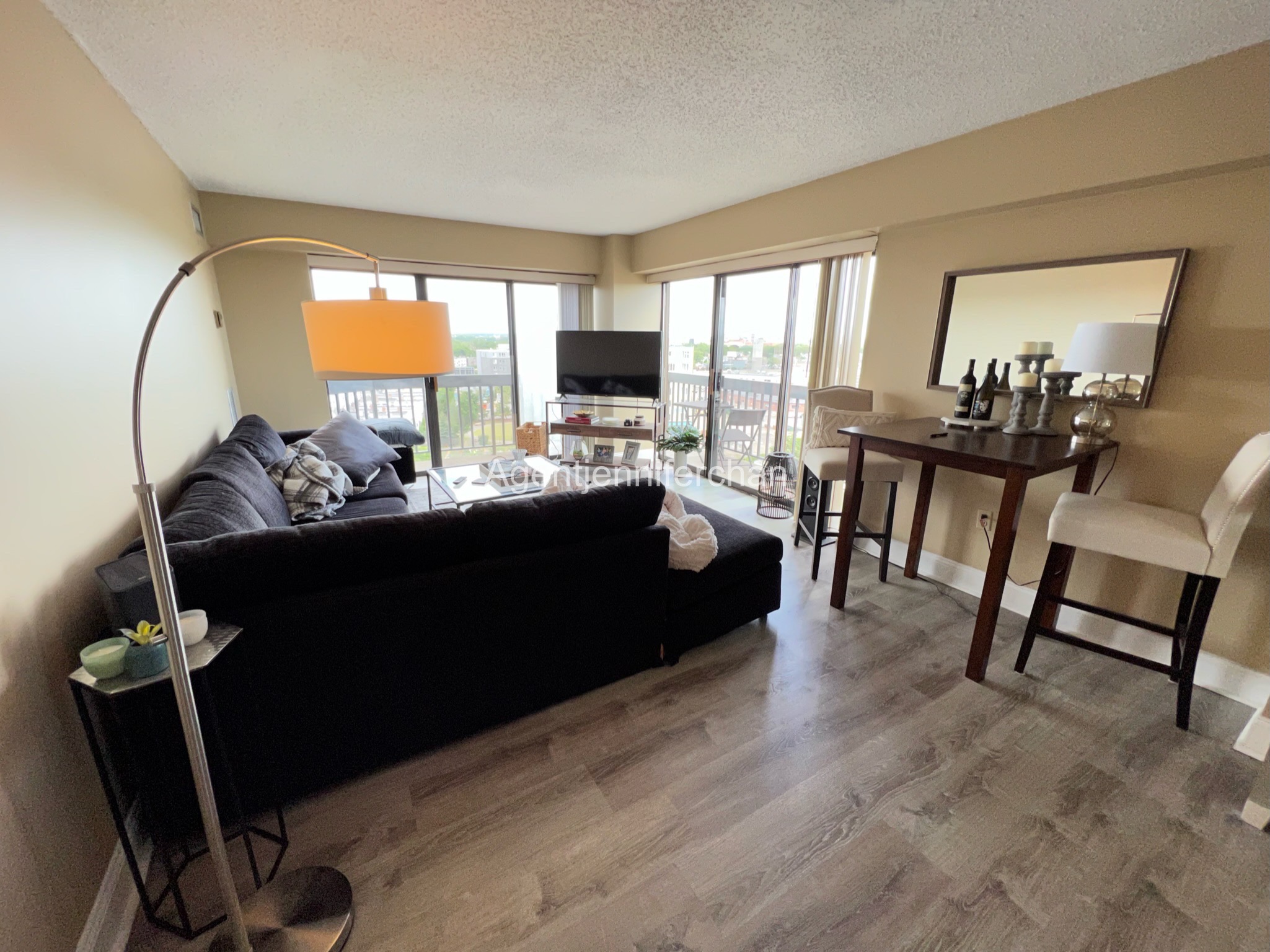 2 bed, 1.5 bath apartment for rent at 15 North Beacon St Unit 802B, Allston — photo 2 of 14