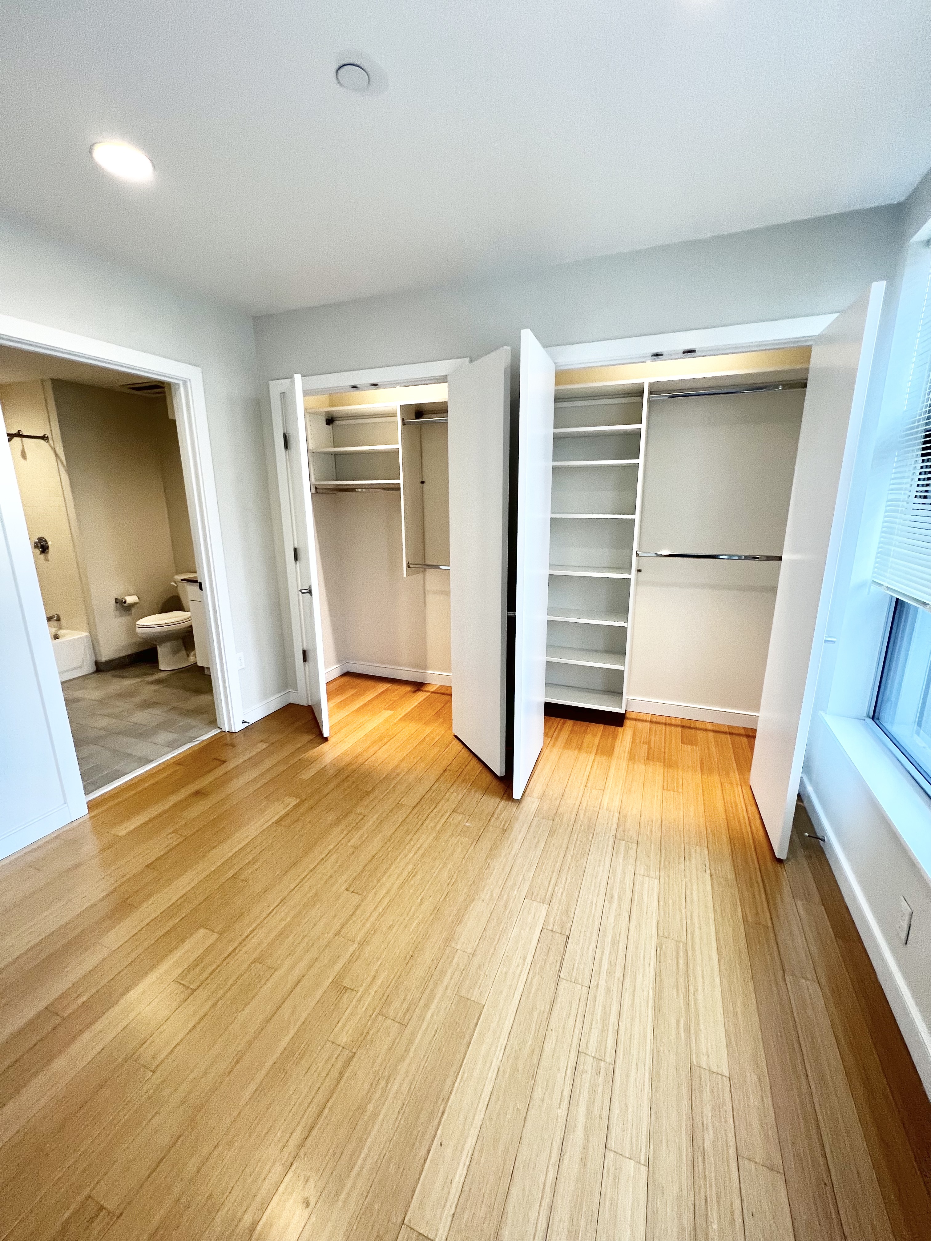 Studio bed, 1 bath apartment for rent at 599 Albany St Unit 301, South Boston — photo 5 of 10