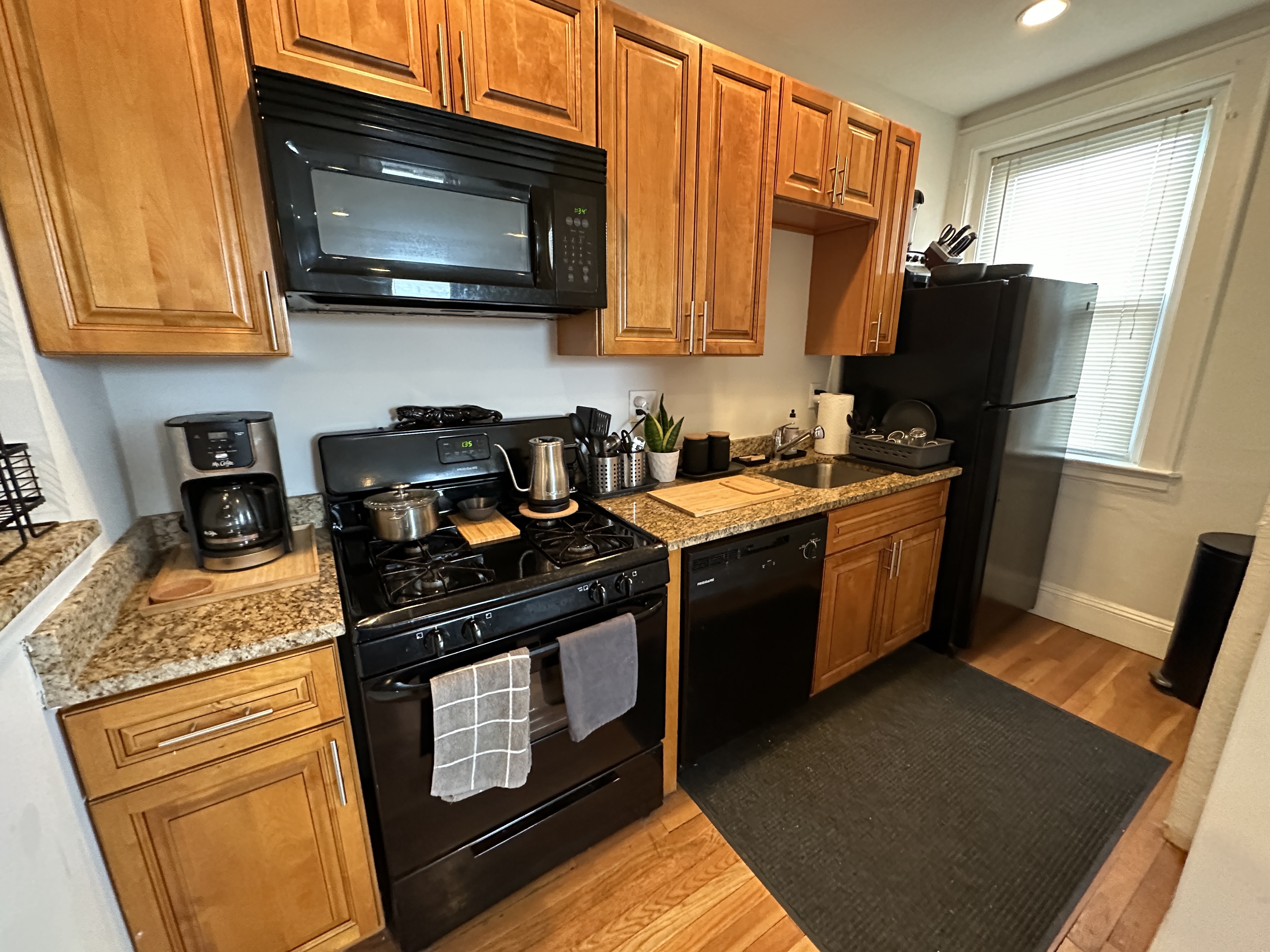 1 bed, 1 bath apartment for rent at 136 Highland Ave Unit 260, Winter Hill — photo 5 of 11