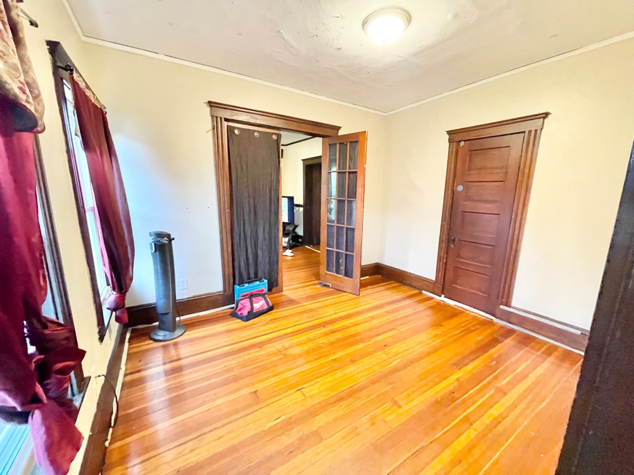 3.5 bed, 1 bath apartment for rent at 7 Boylston St Unit 3, Malden — photo 8 of 30