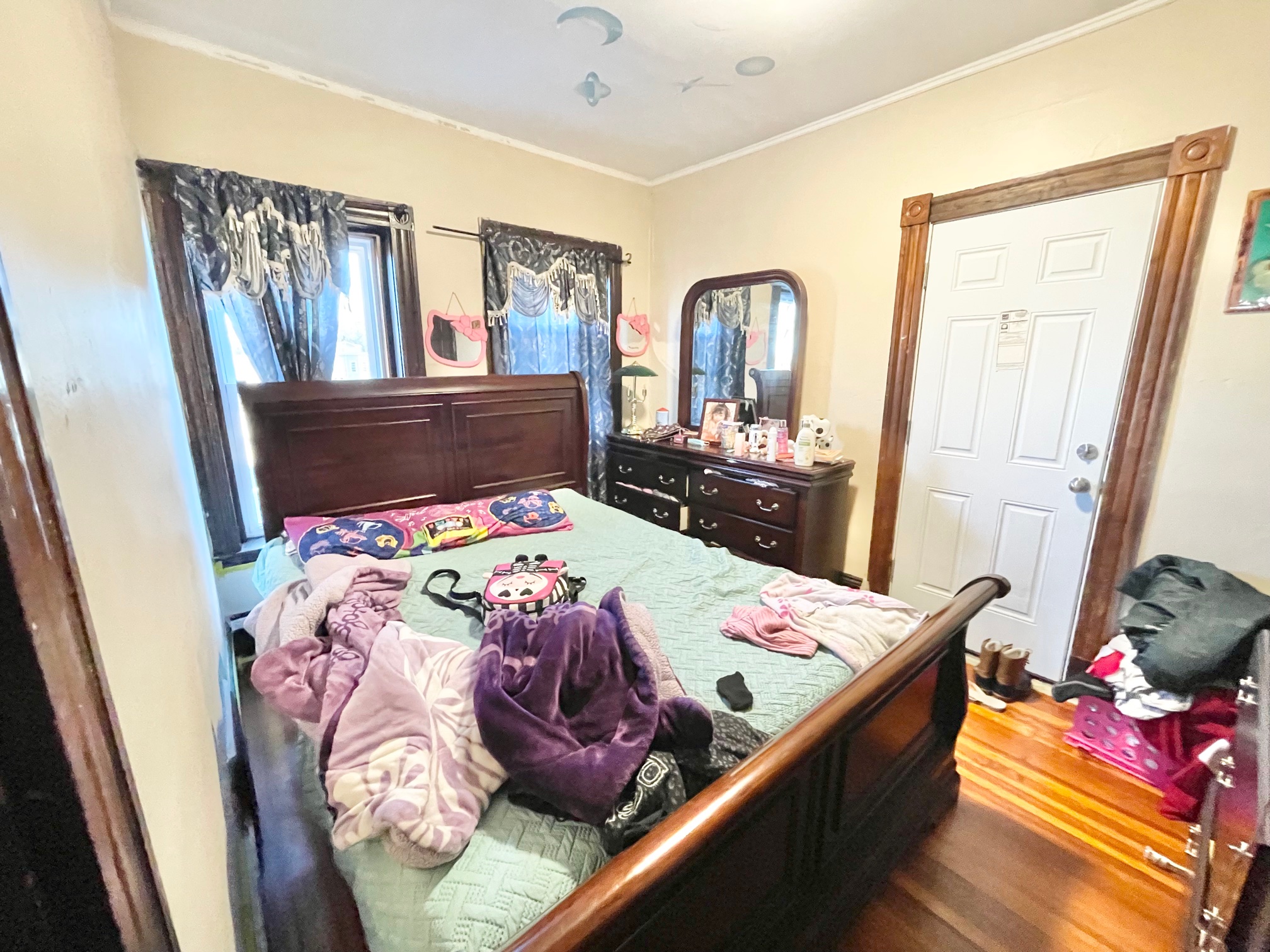 3.5 bed, 1 bath apartment for rent at 7 Boylston St Unit 3, Malden — photo 25 of 30