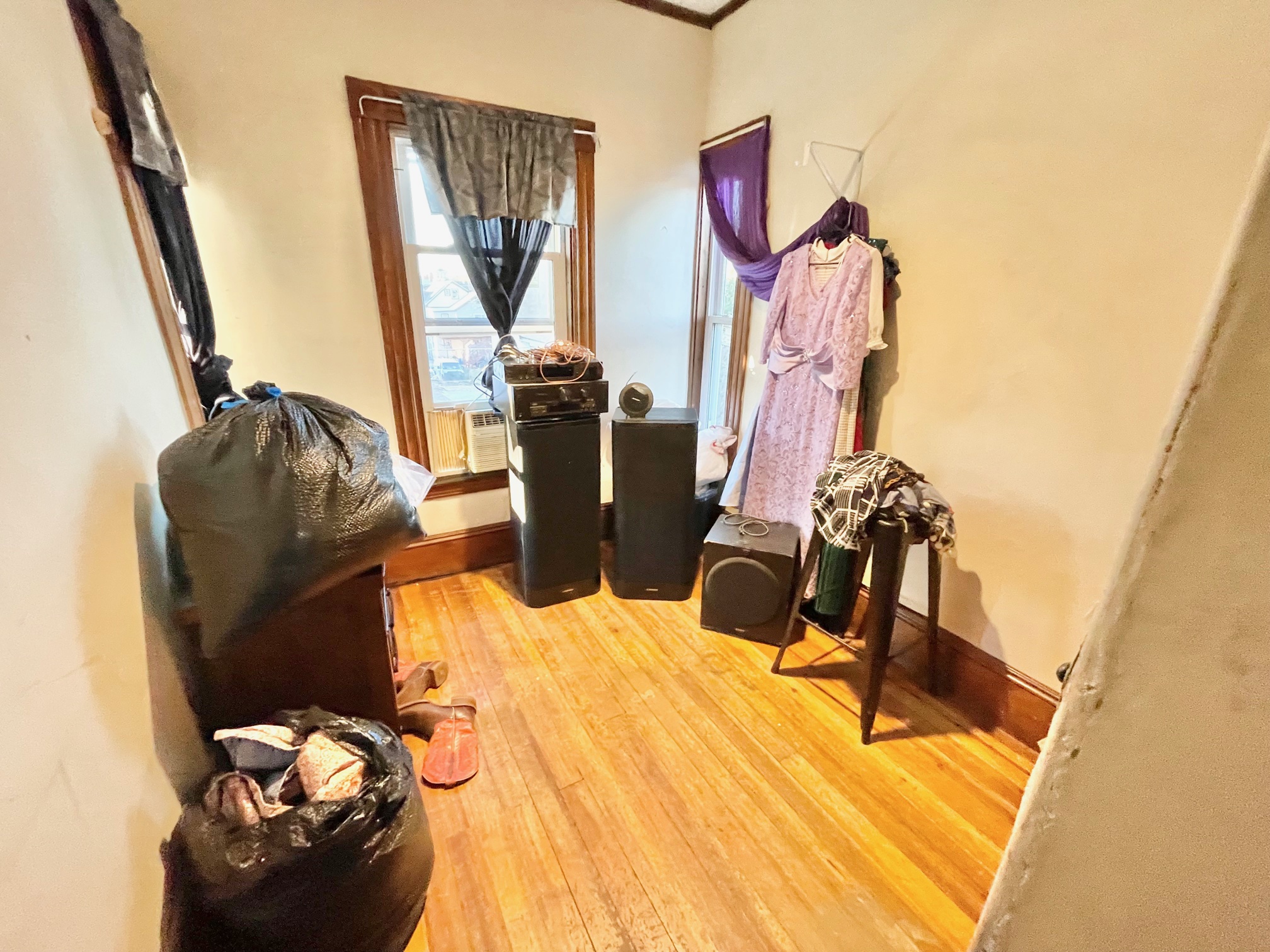 3.5 bed, 1 bath apartment for rent at 7 Boylston St Unit 3, Malden — photo 21 of 30