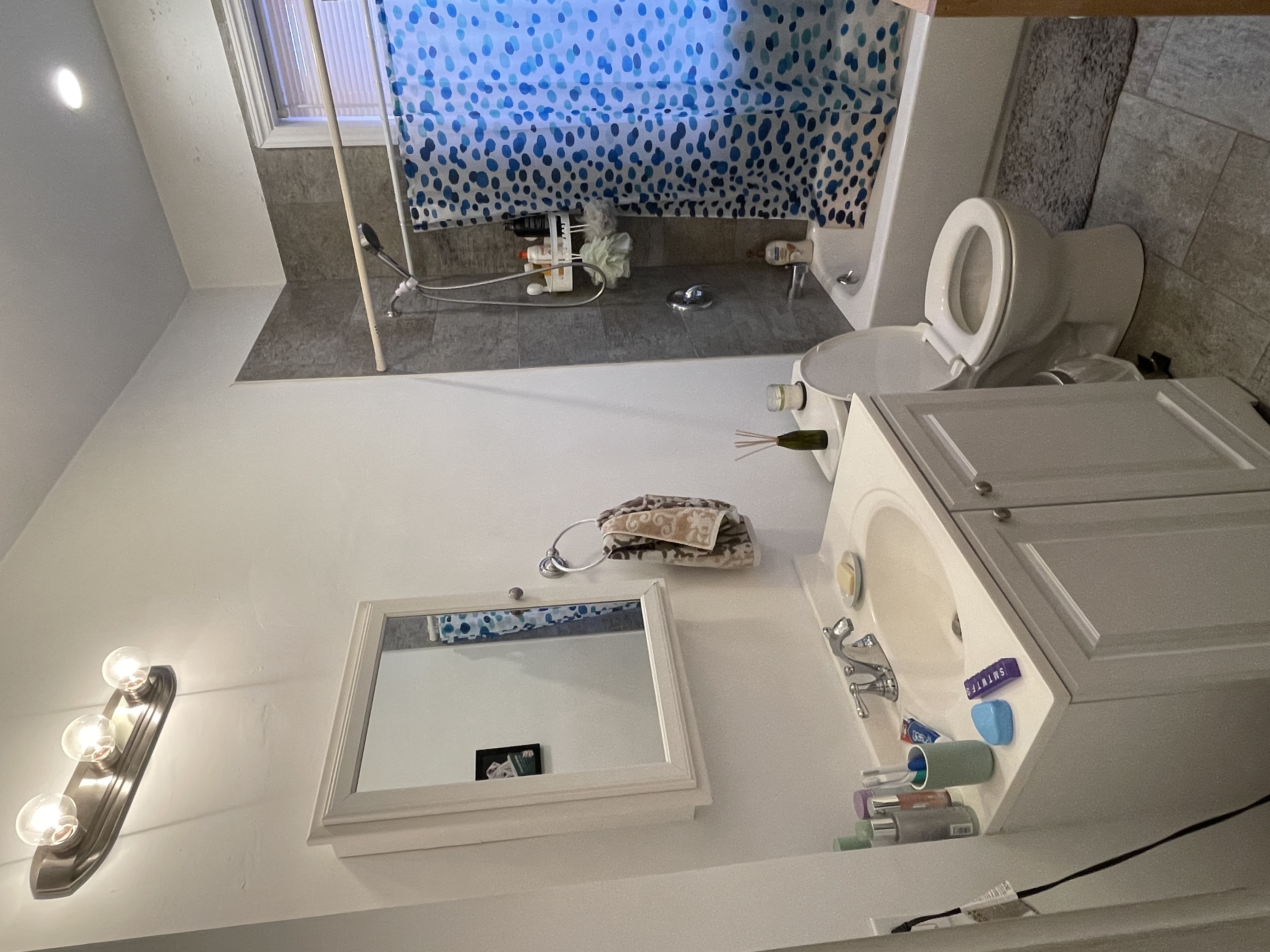 1 bed, 1 bath apartment for rent at 211 Harvard Ave Unit 16, Allston — photo 9 of 10