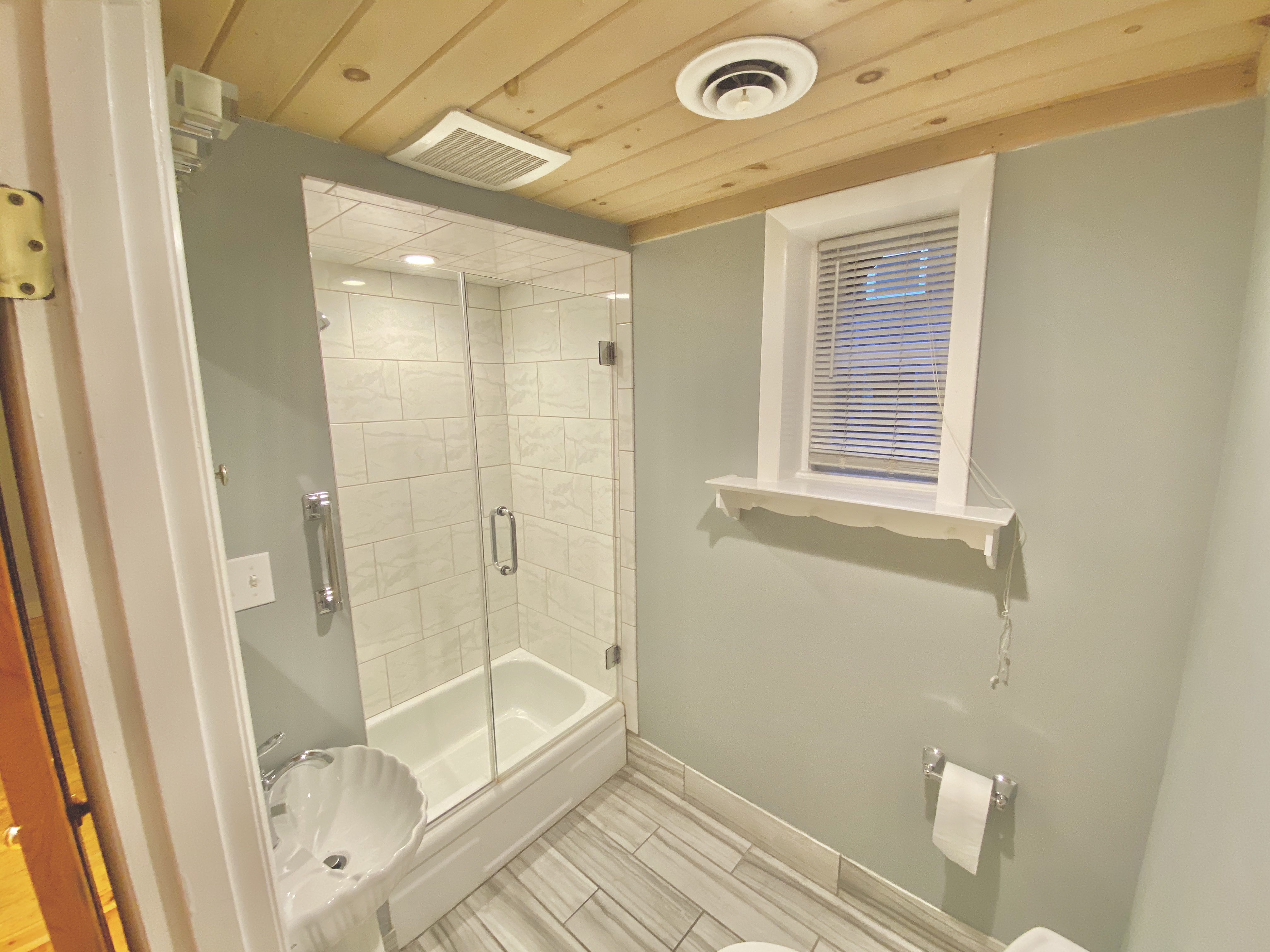 1.5 bed, 1.5 bath apartment for rent at 10 Henchman St Unit 15, North End — photo 4 of 15